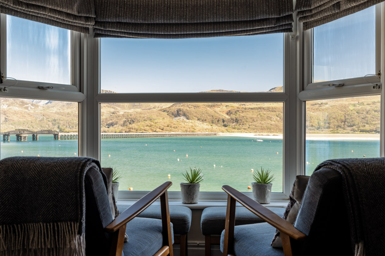 Harbour View - Flat 2 - Tudor House