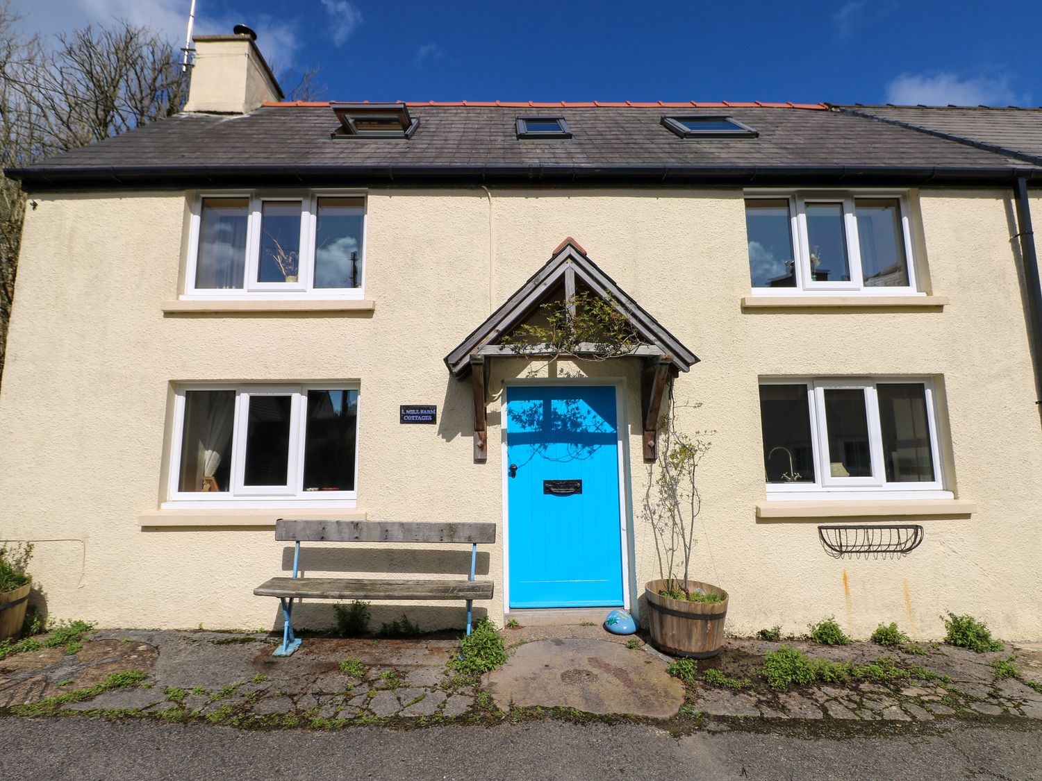 1 Mill Farm Cottages