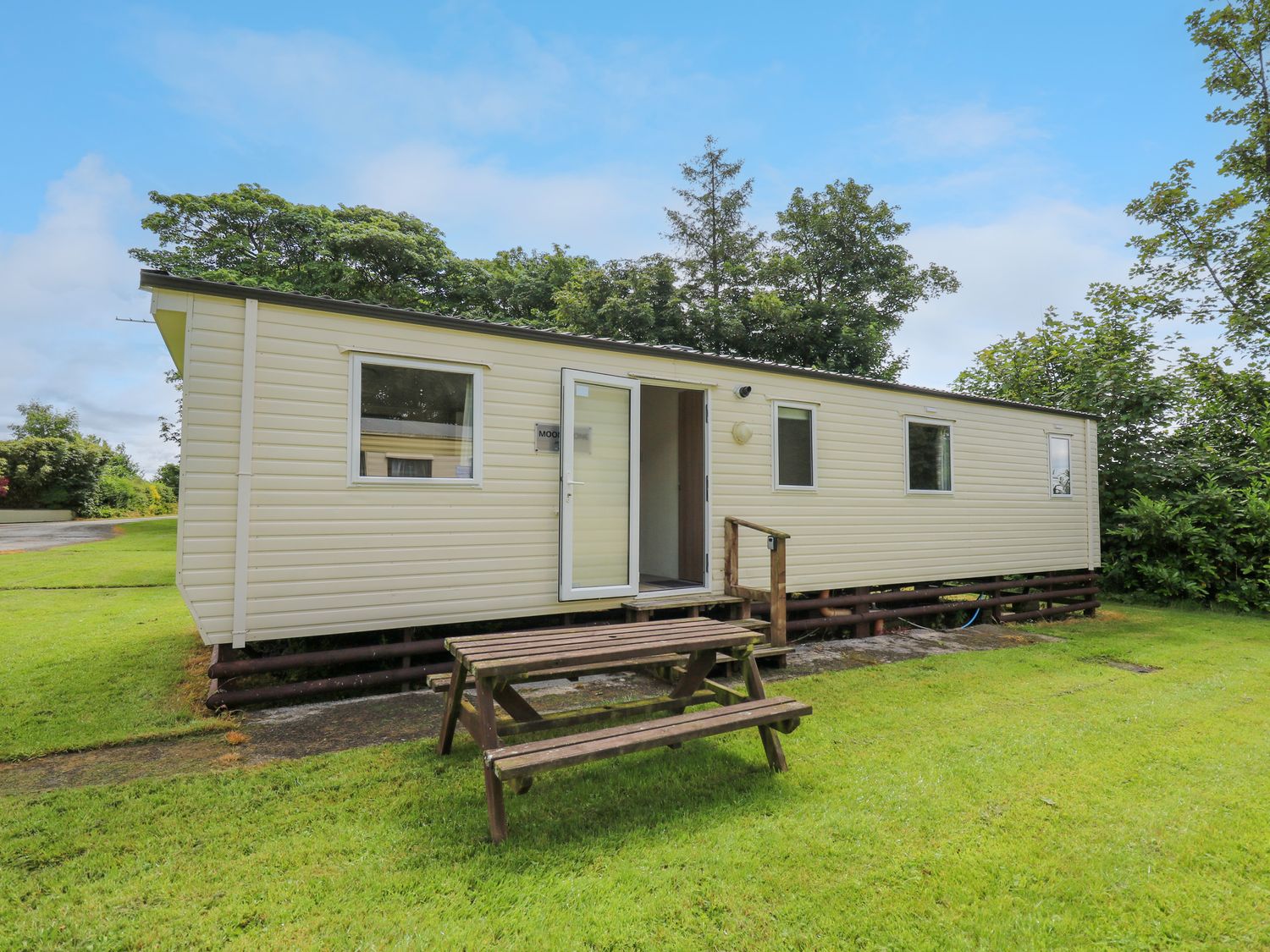 Caravan 3 at Blackmoor Farm near Tenby