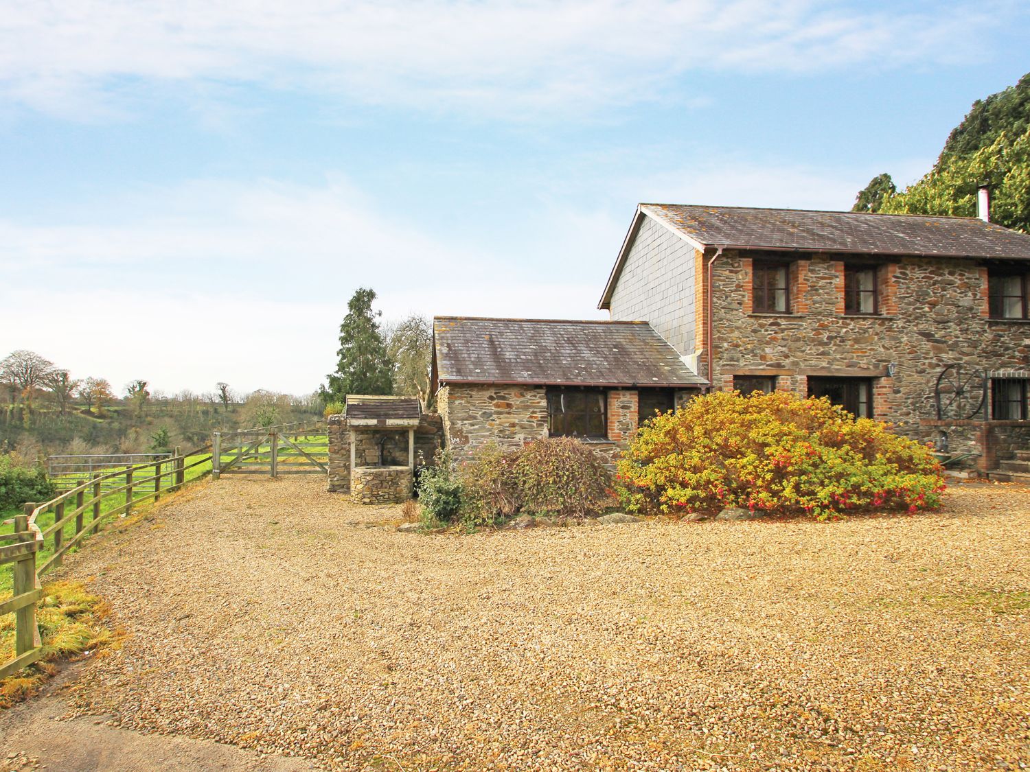 Lower Well Barn