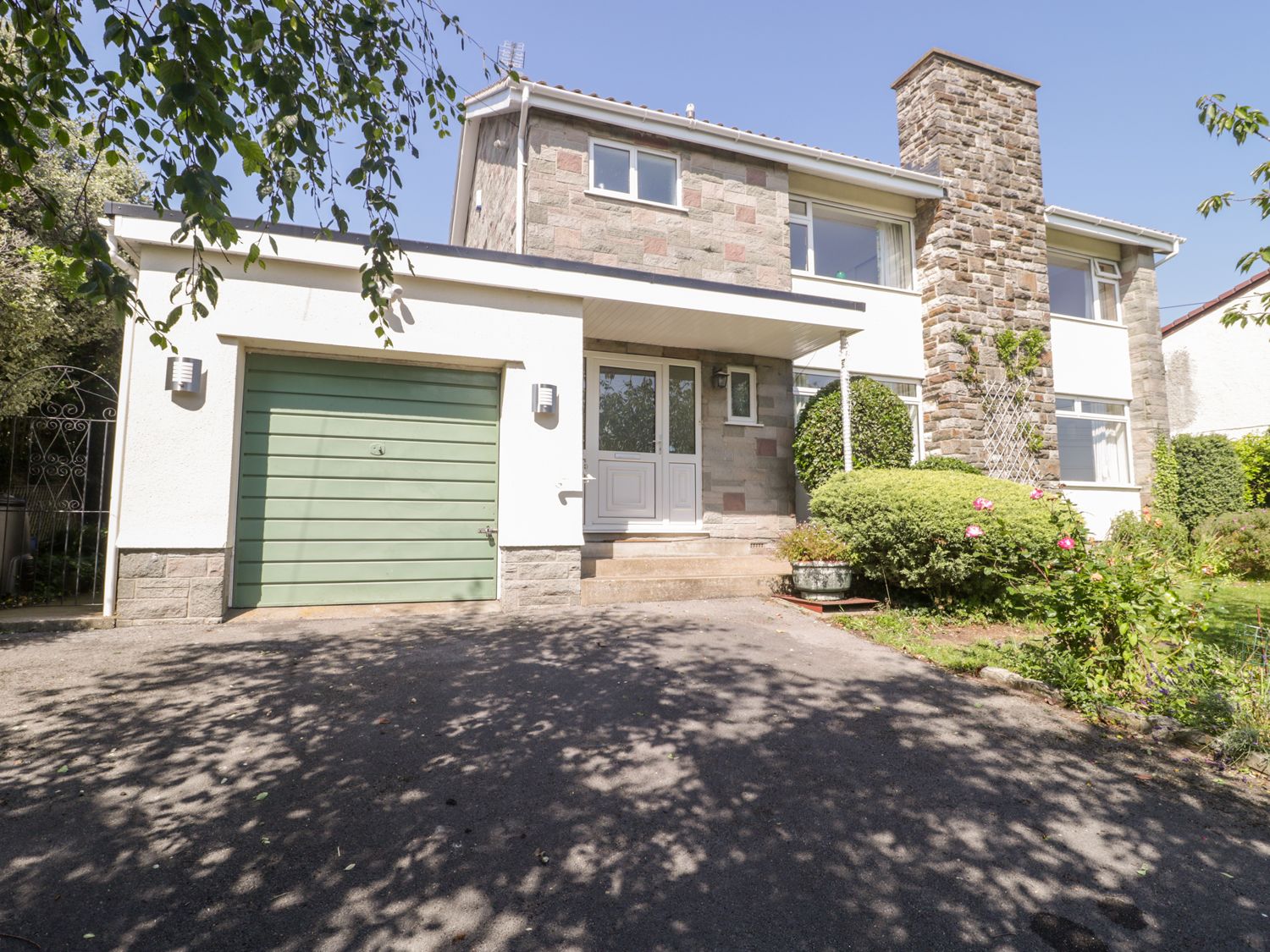 Milestones, WestburySubMendip Holiday Cottage Bird Spot