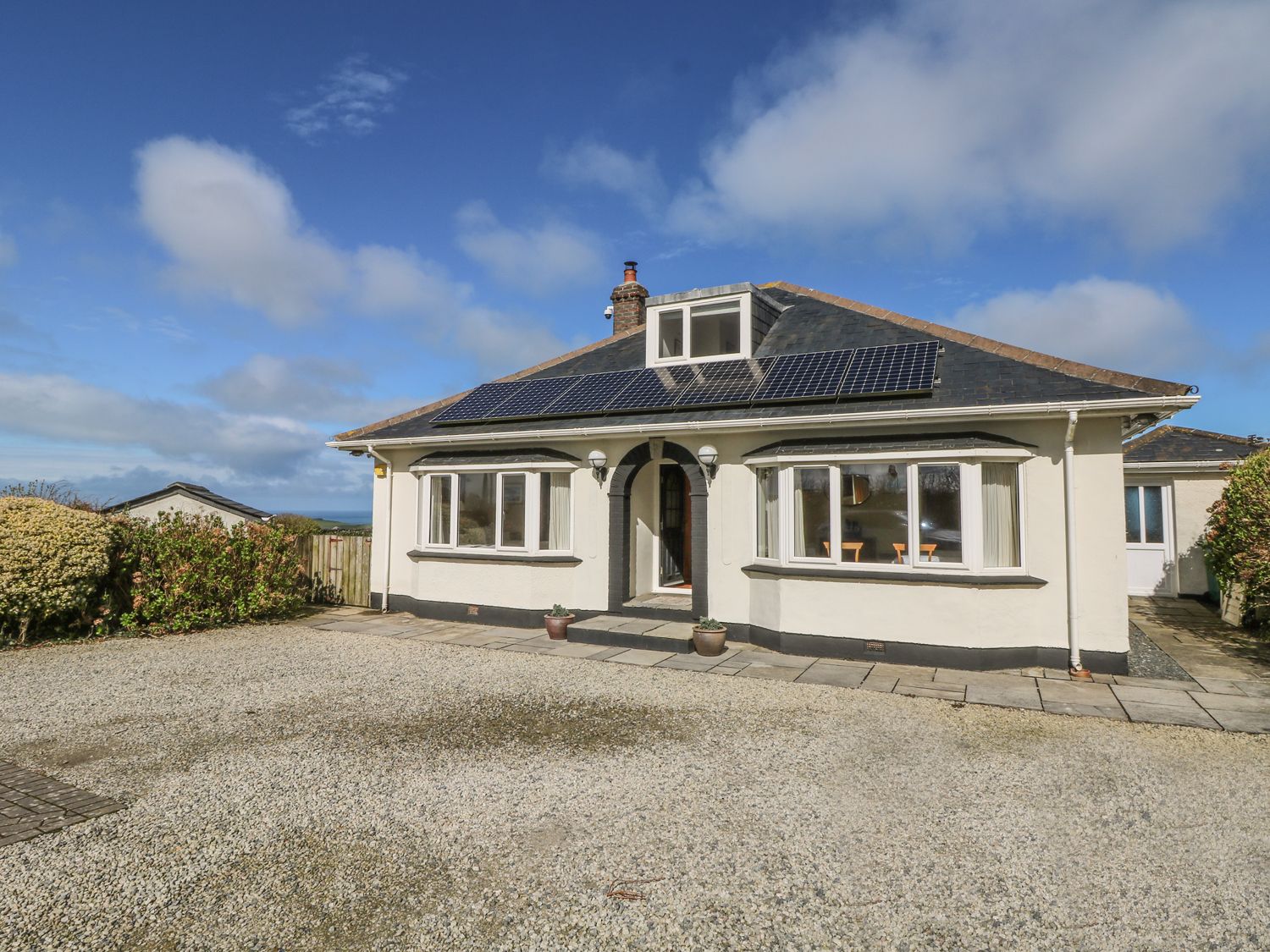 Englands Piece, Port Gaverne, Cornwall