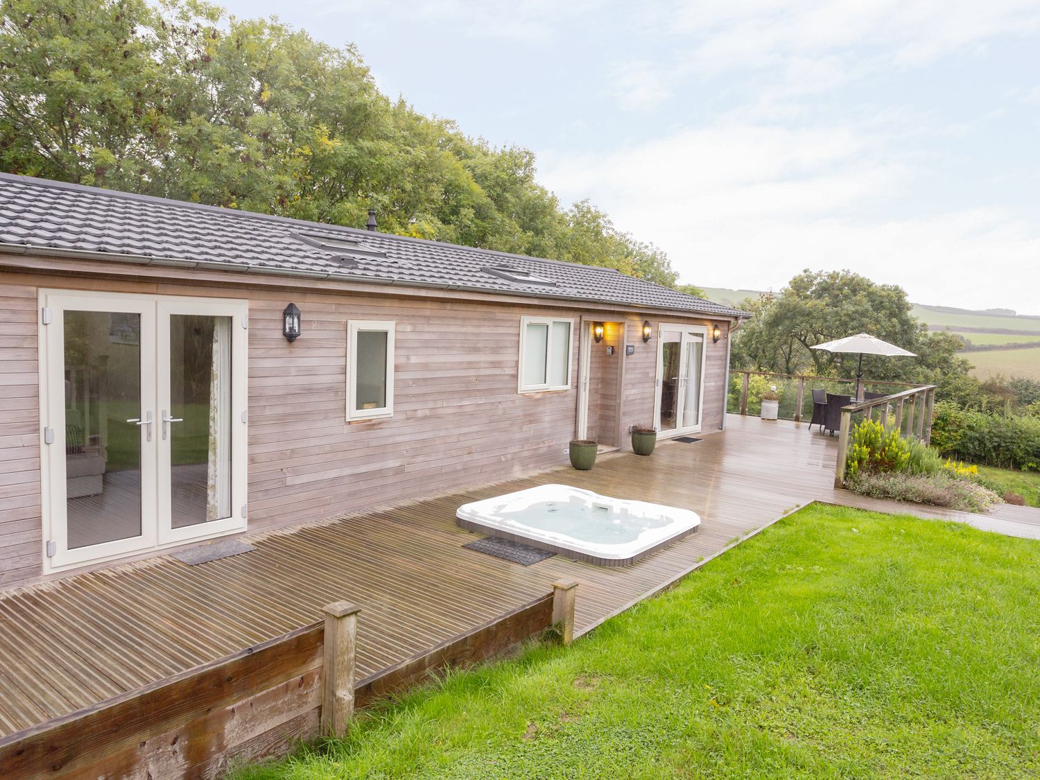 5 Tree Tops, Lostwithiel, Cornwall