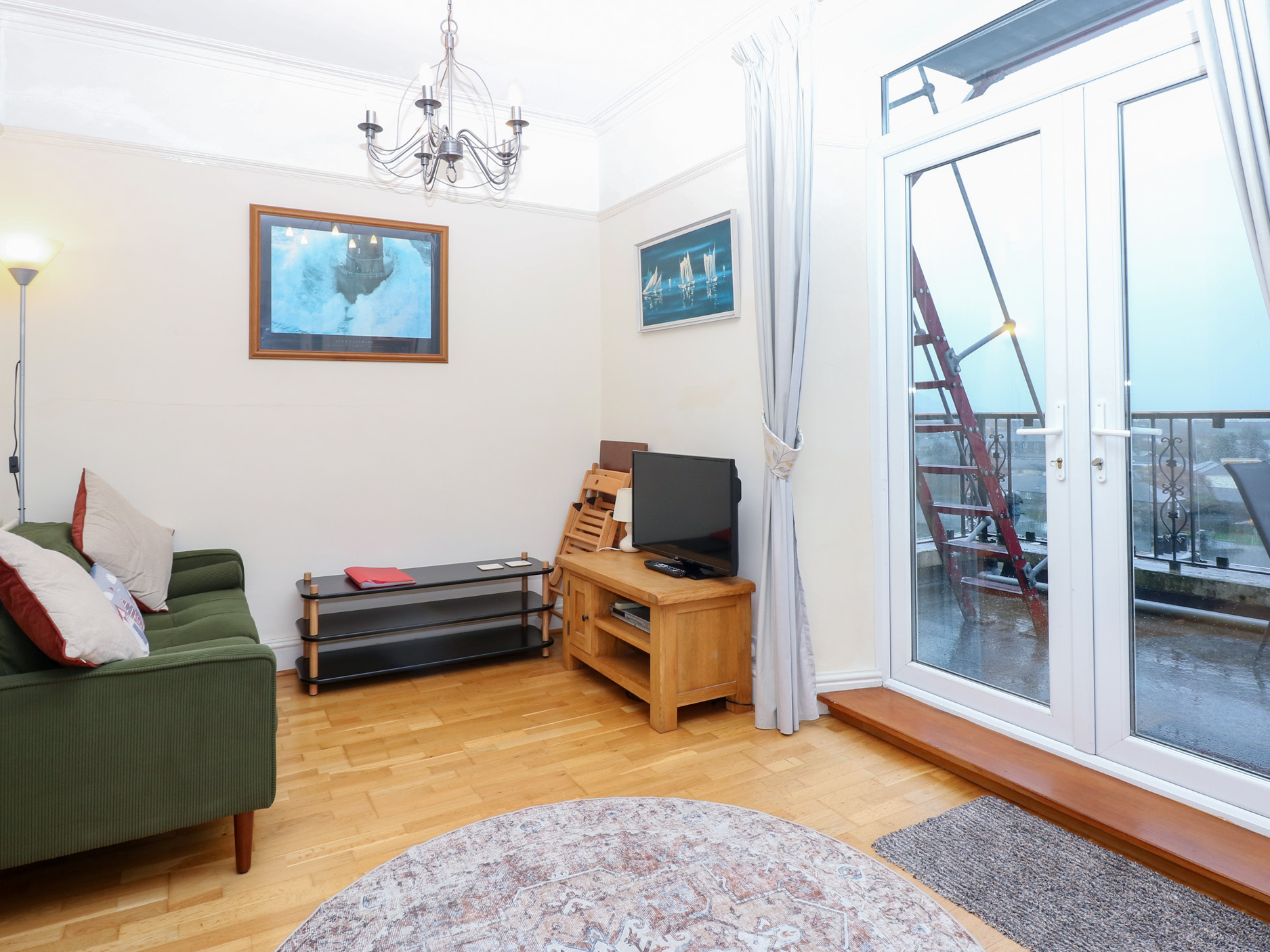 Captain&acirc;��s Quarters