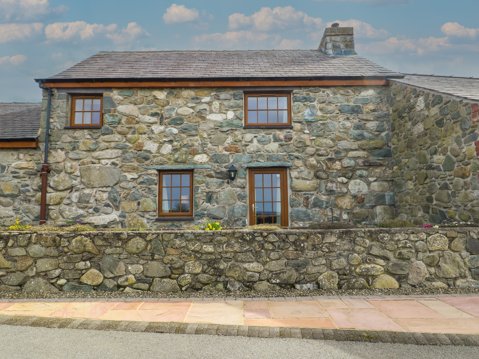 Daffodil Cottage