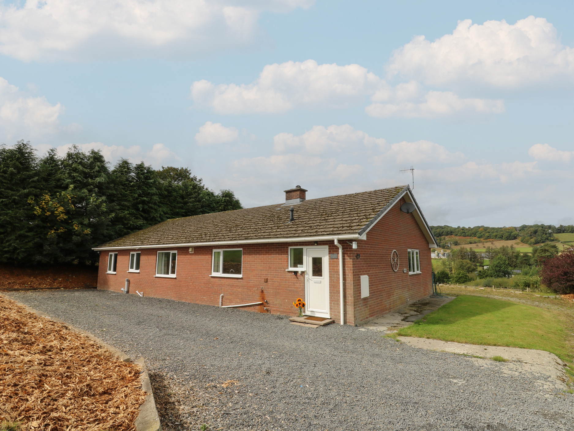 Glanyrafon Bungalow