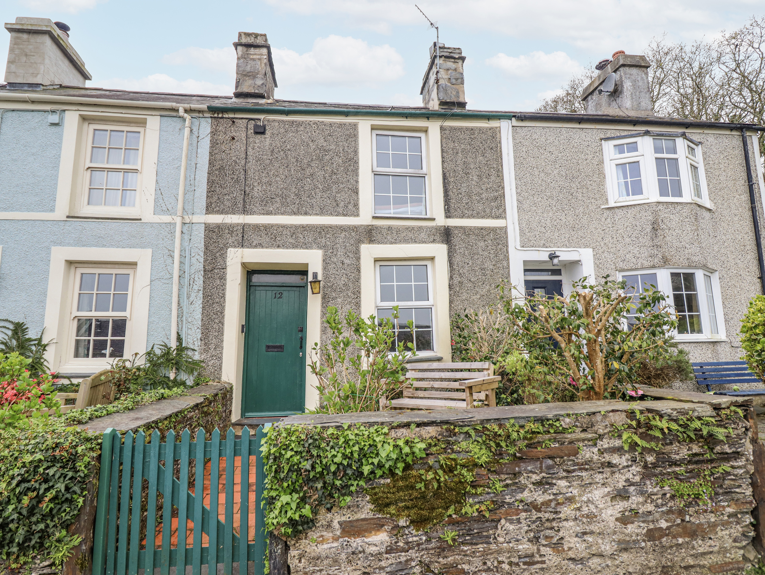 12 Glyn Terrace