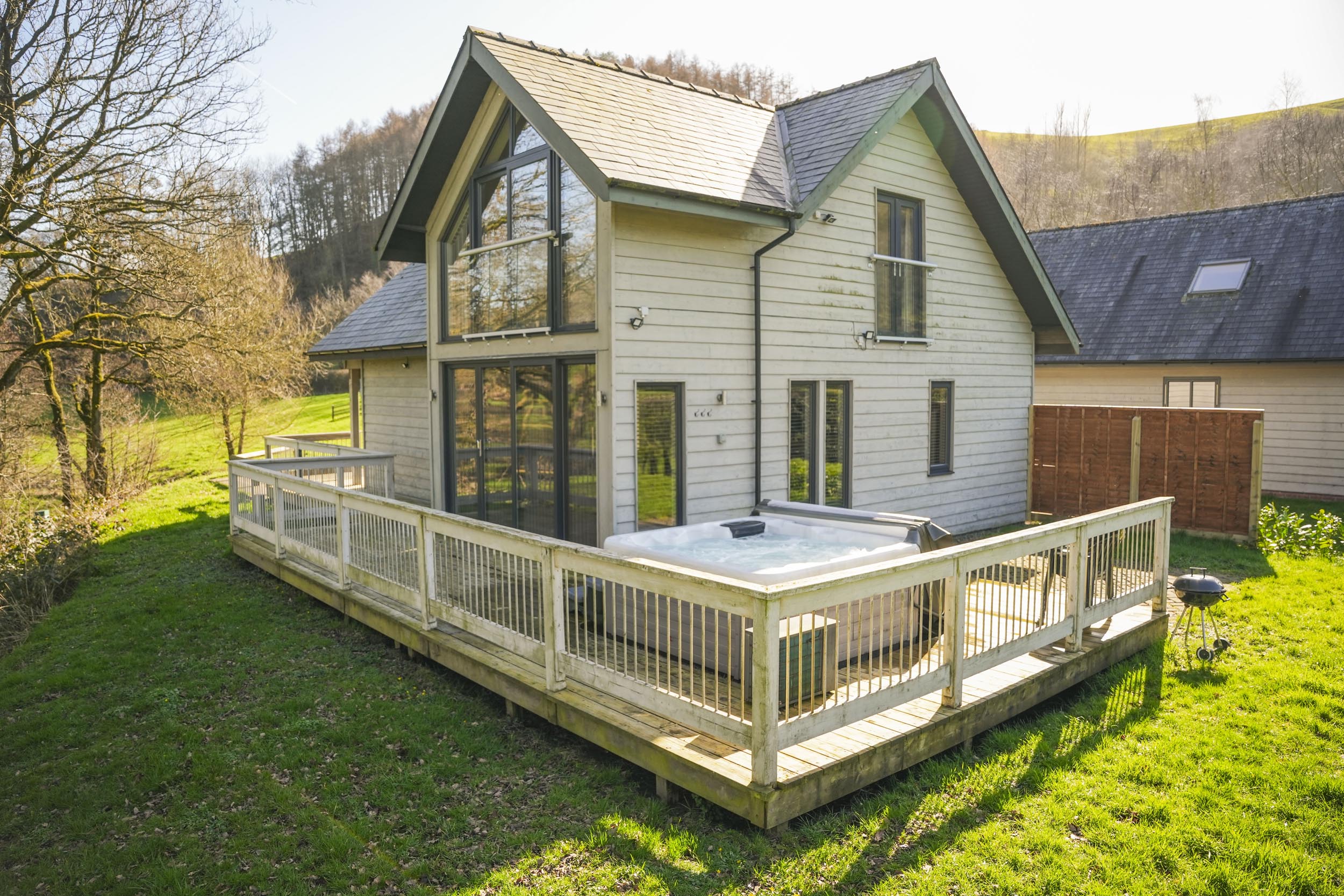 Oak Lodge