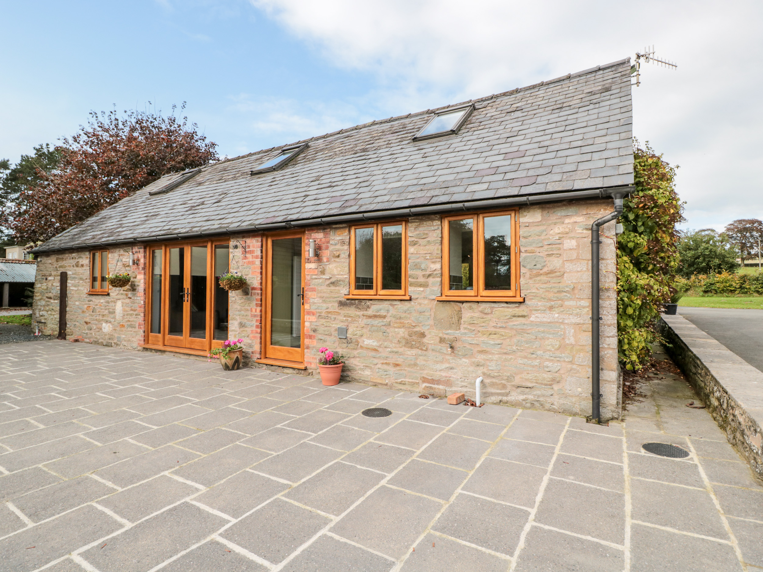 Valley View, Rhayader Holiday Cottage Bird Spot