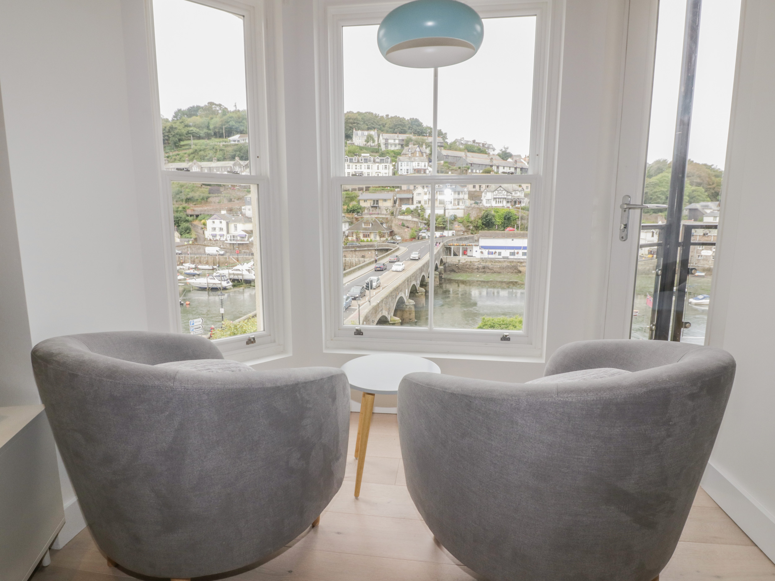 4 Belmont Apartment River View, West Looe, Cornwall