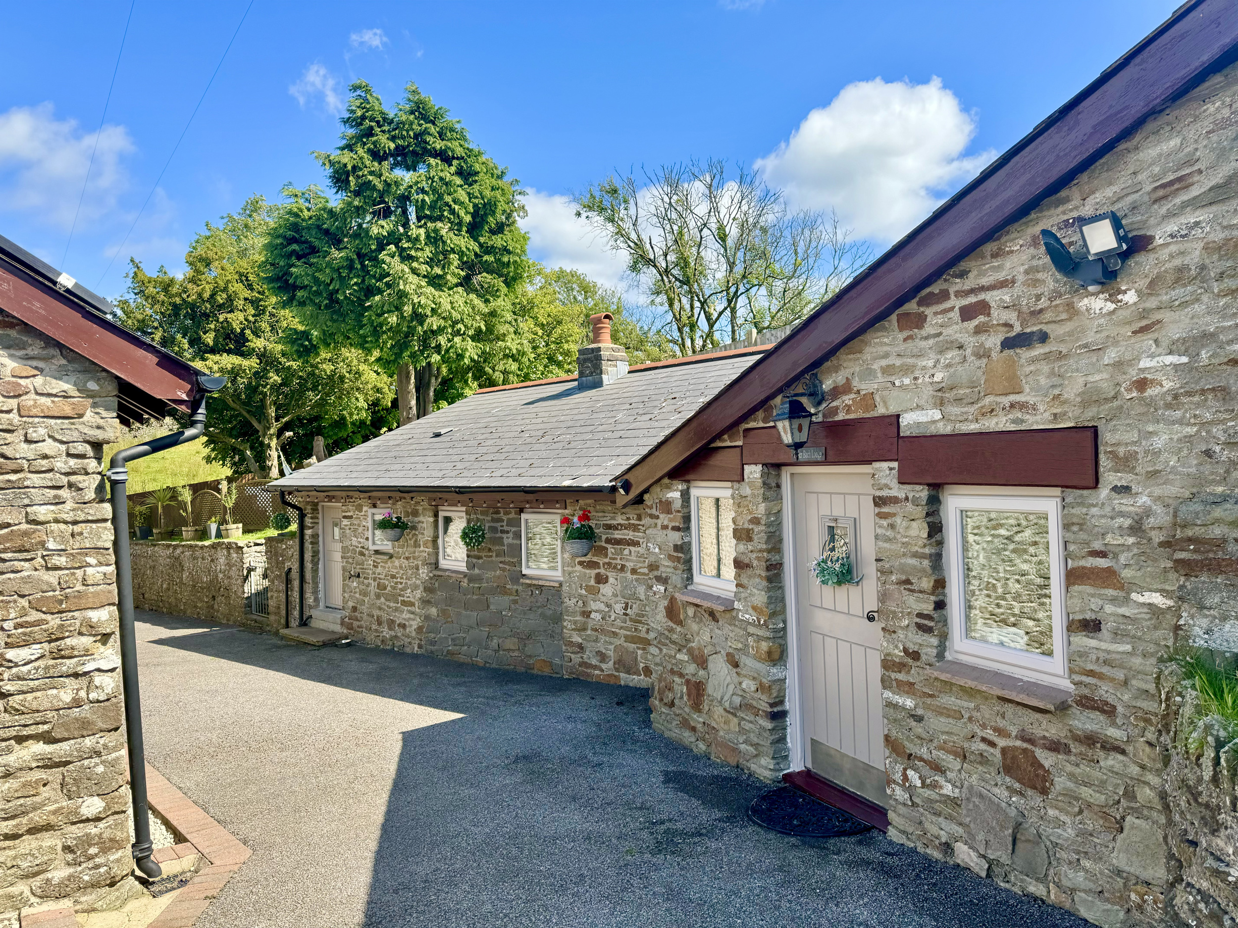 Caner Bach Lodge
