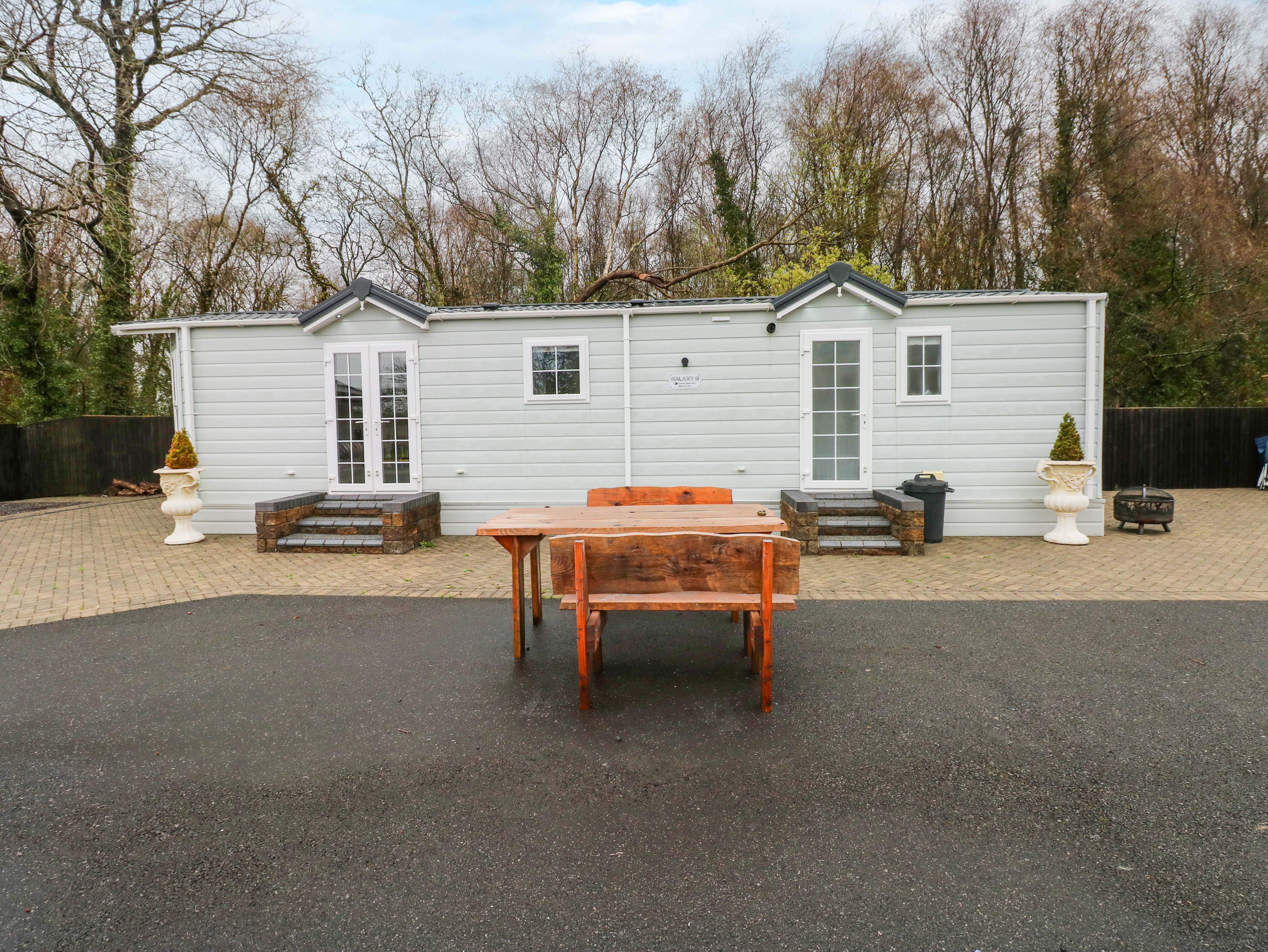 Meadows Farm Lodge