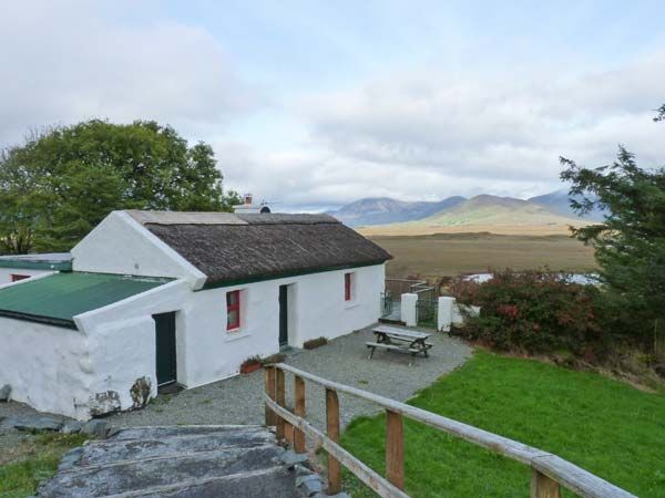 Cottages With Swimming Pool And Games Room Cottages With Swimming Pool And Games Room