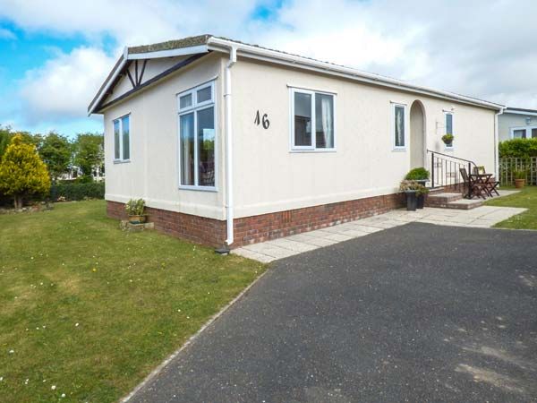 The Lodge, St Merryn, Cornwall