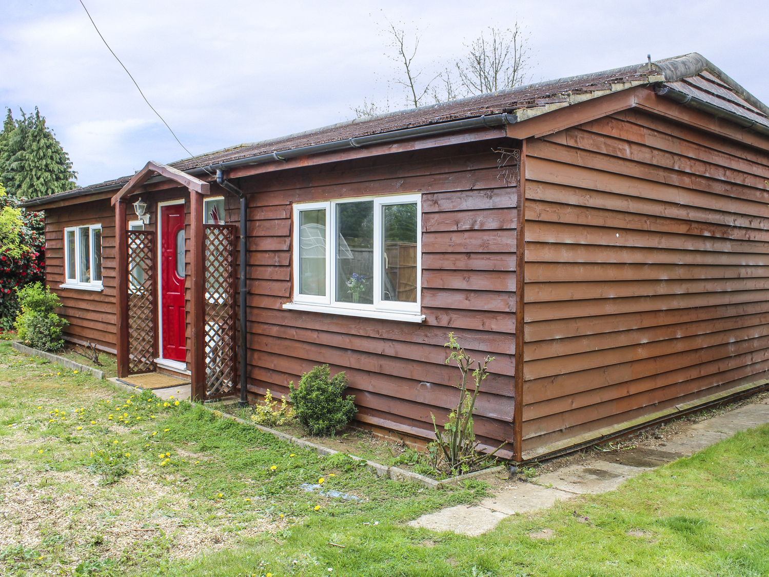 THE CHALET, England, Bedfordshire, Biggleswade