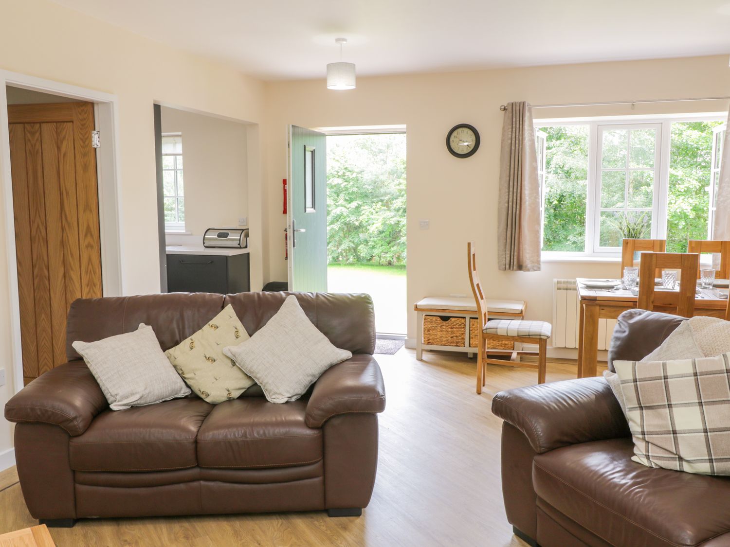 Open plan interior of Hazel Lodge - Ryedale Country Lodges Kirkbymoorside North Yorkshire