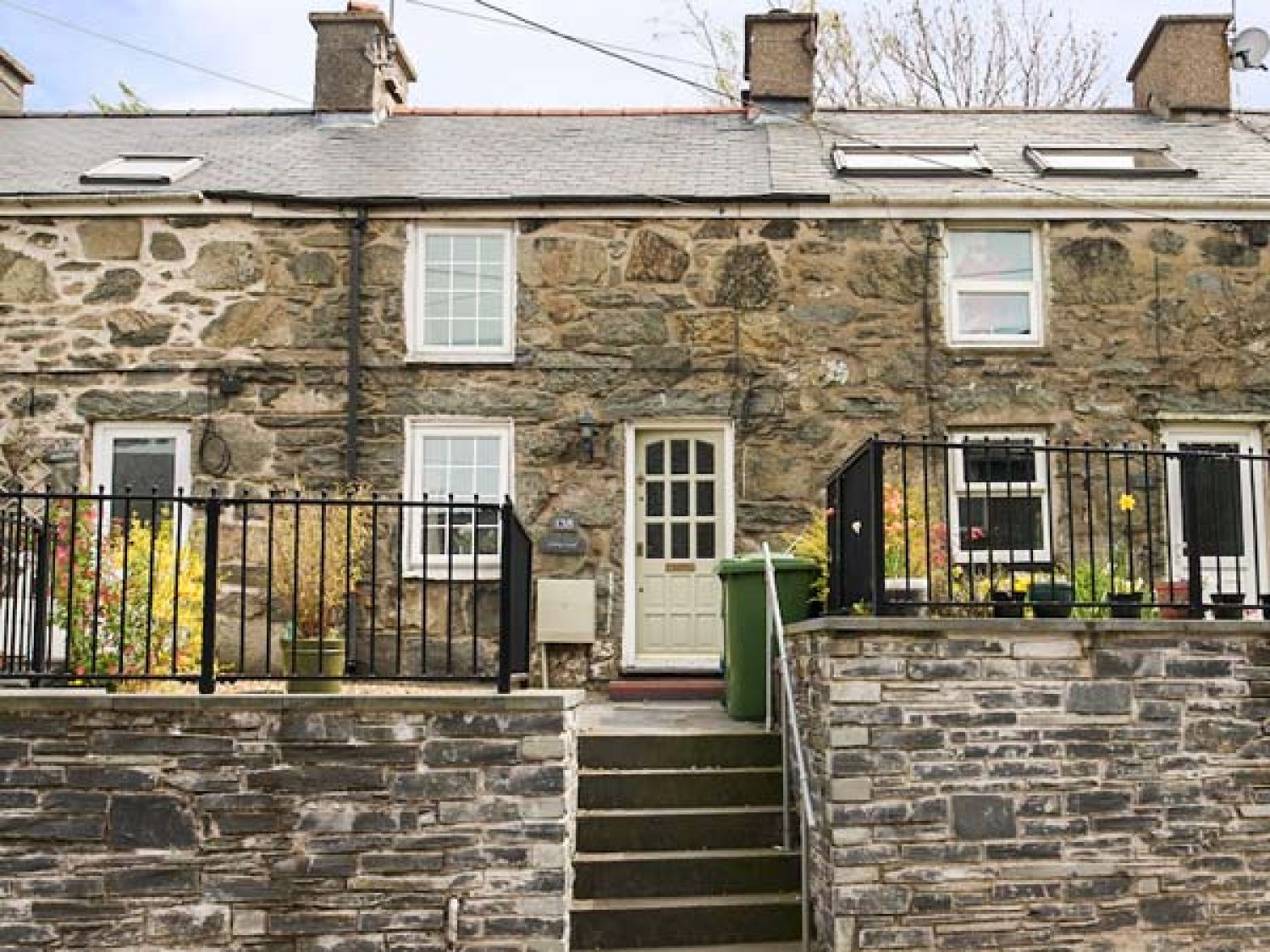 Carreg Lwyd | Blaenau Ffestiniog | Bethania | Self Catering Holiday Cottage