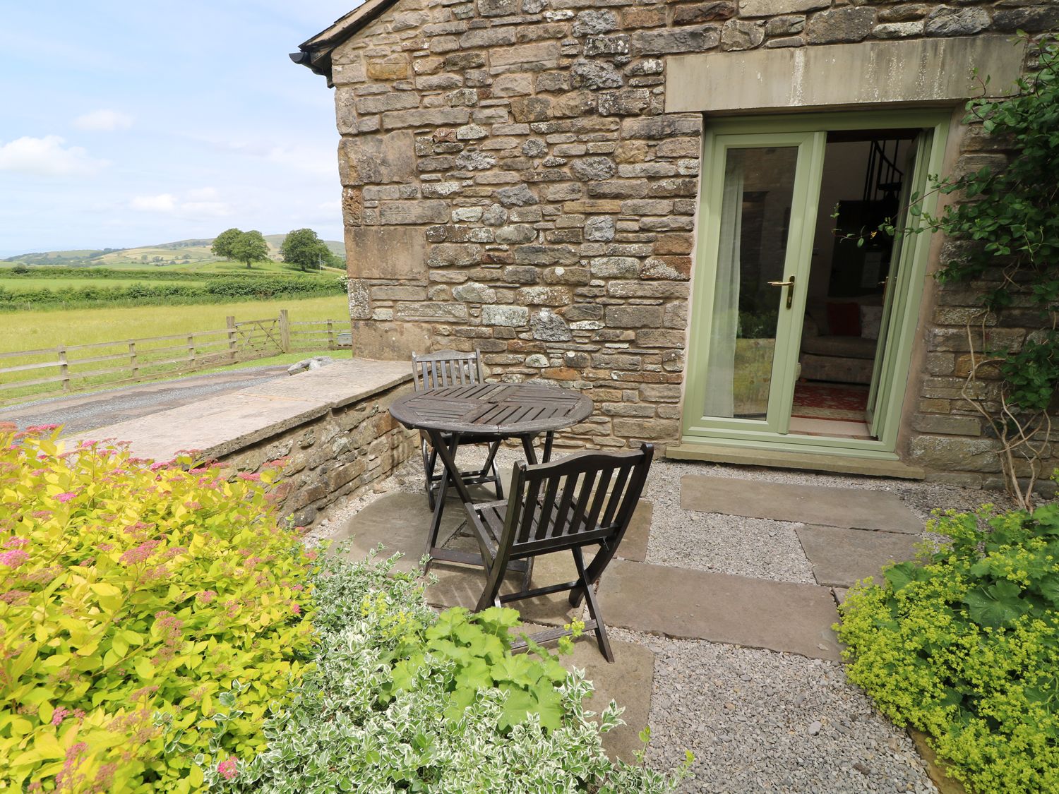 Pickle Cottage Hutton Roof The Lake District And Cumbria Self