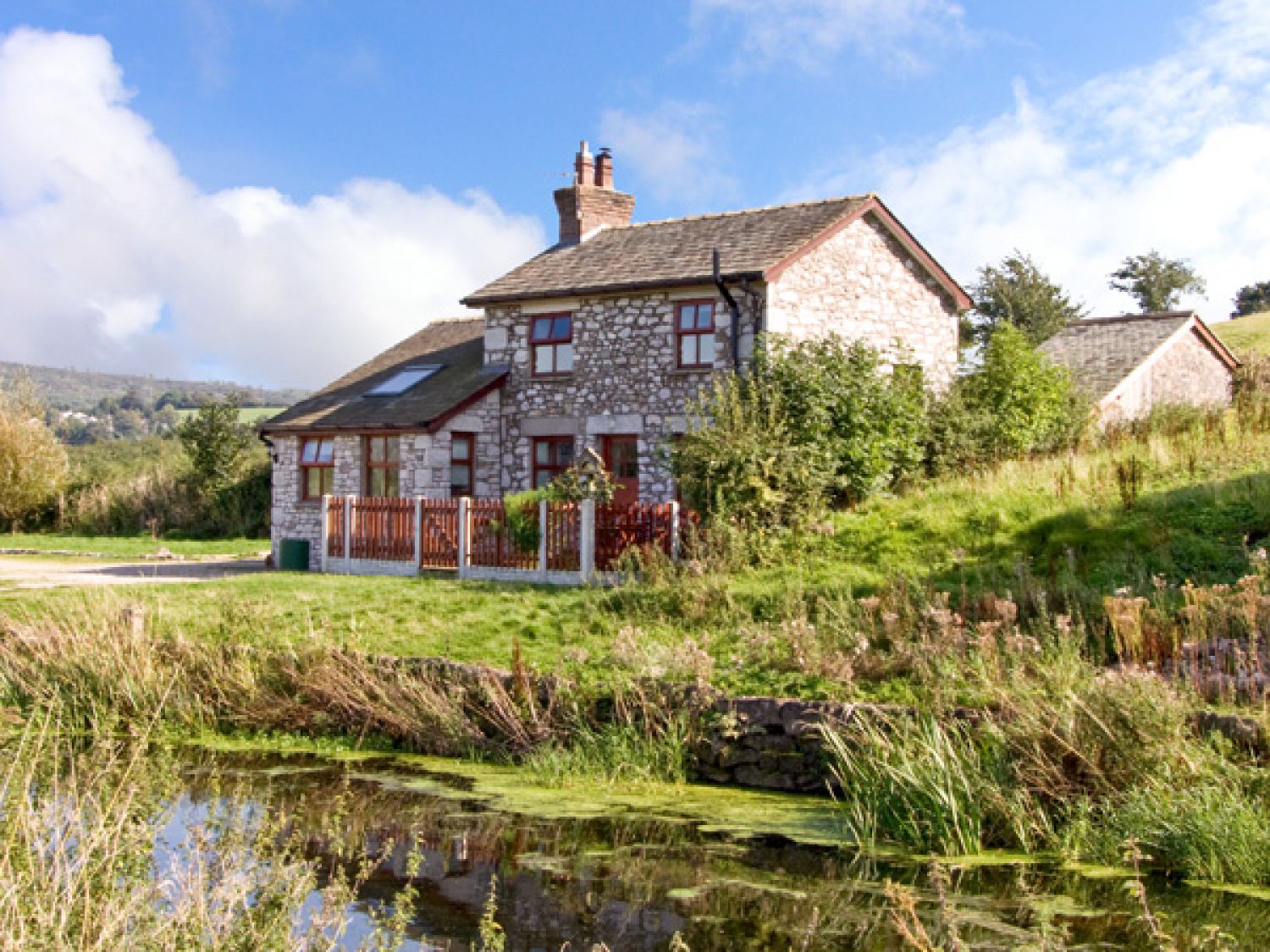 Wharf Cottage Burtoninkendal The Lake District And Cumbria Self