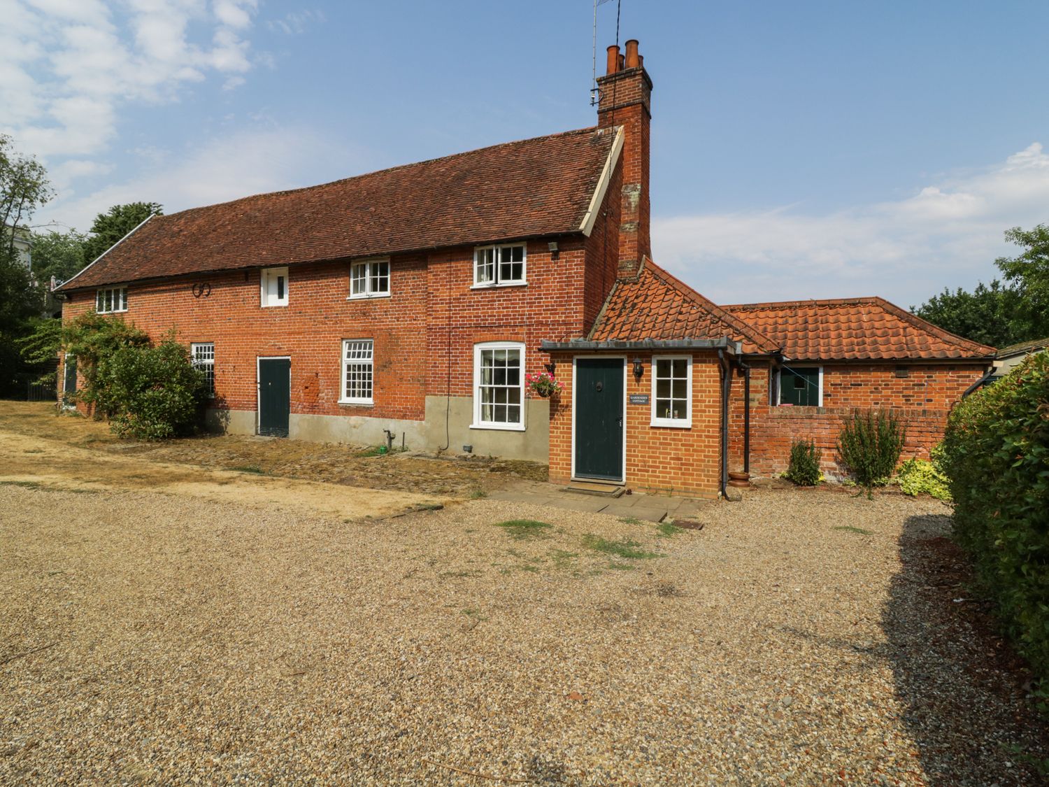 Gardener's Cottage Hadleigh East Anglia Self Catering Holiday Cottage