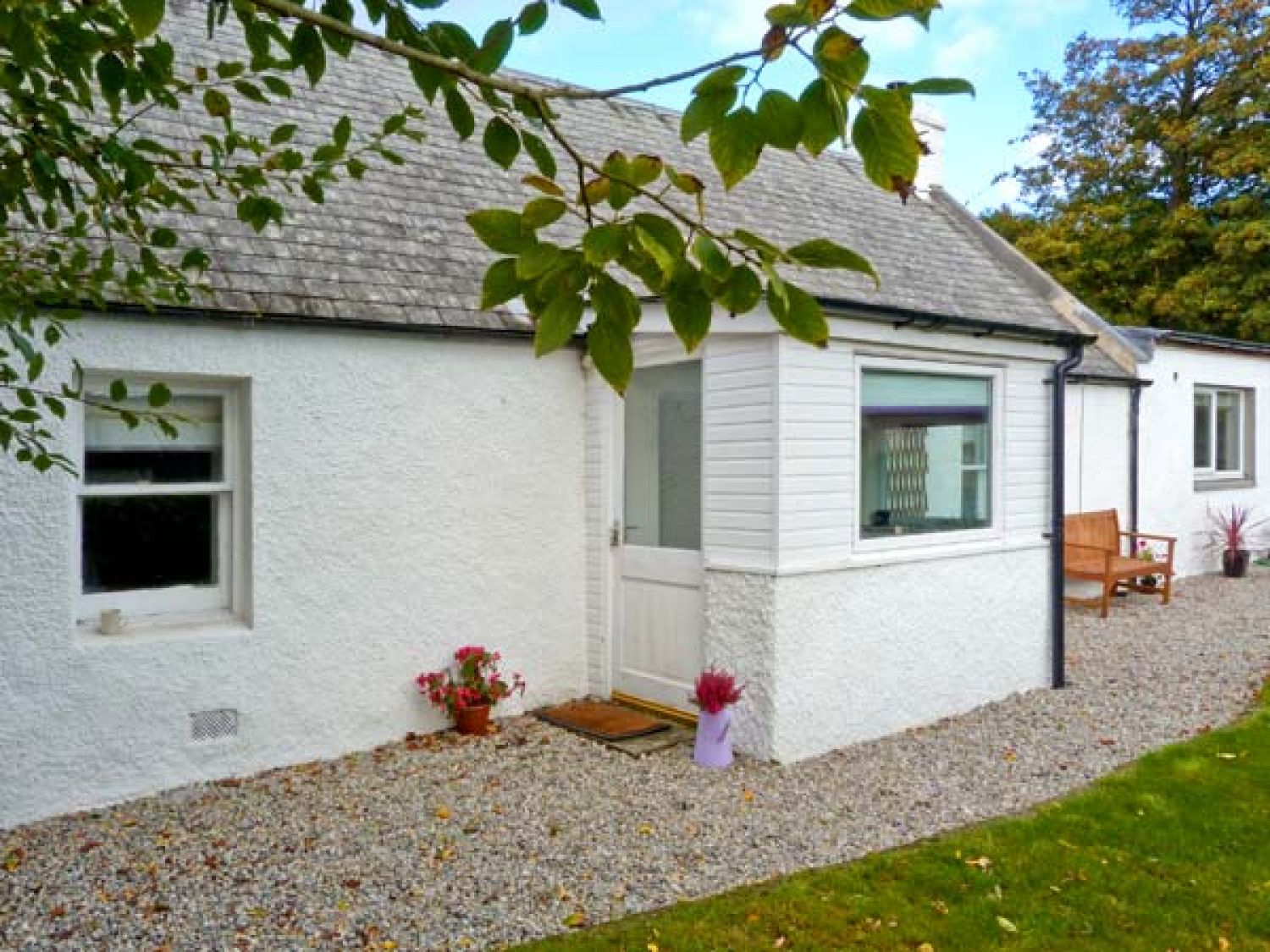 Lilac Cottage Strathpeffer Achterneed Self Catering Holiday Cottage