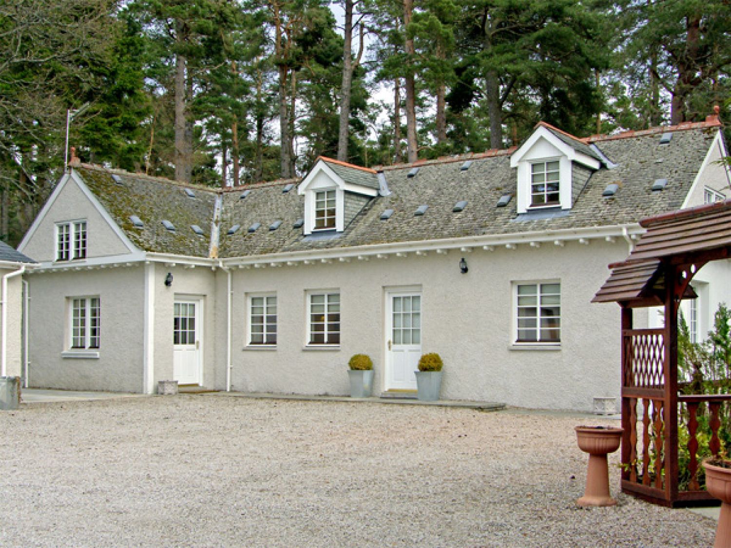 Dunstaffnage Cottage Grantownonspey Self Catering Holiday Cottage