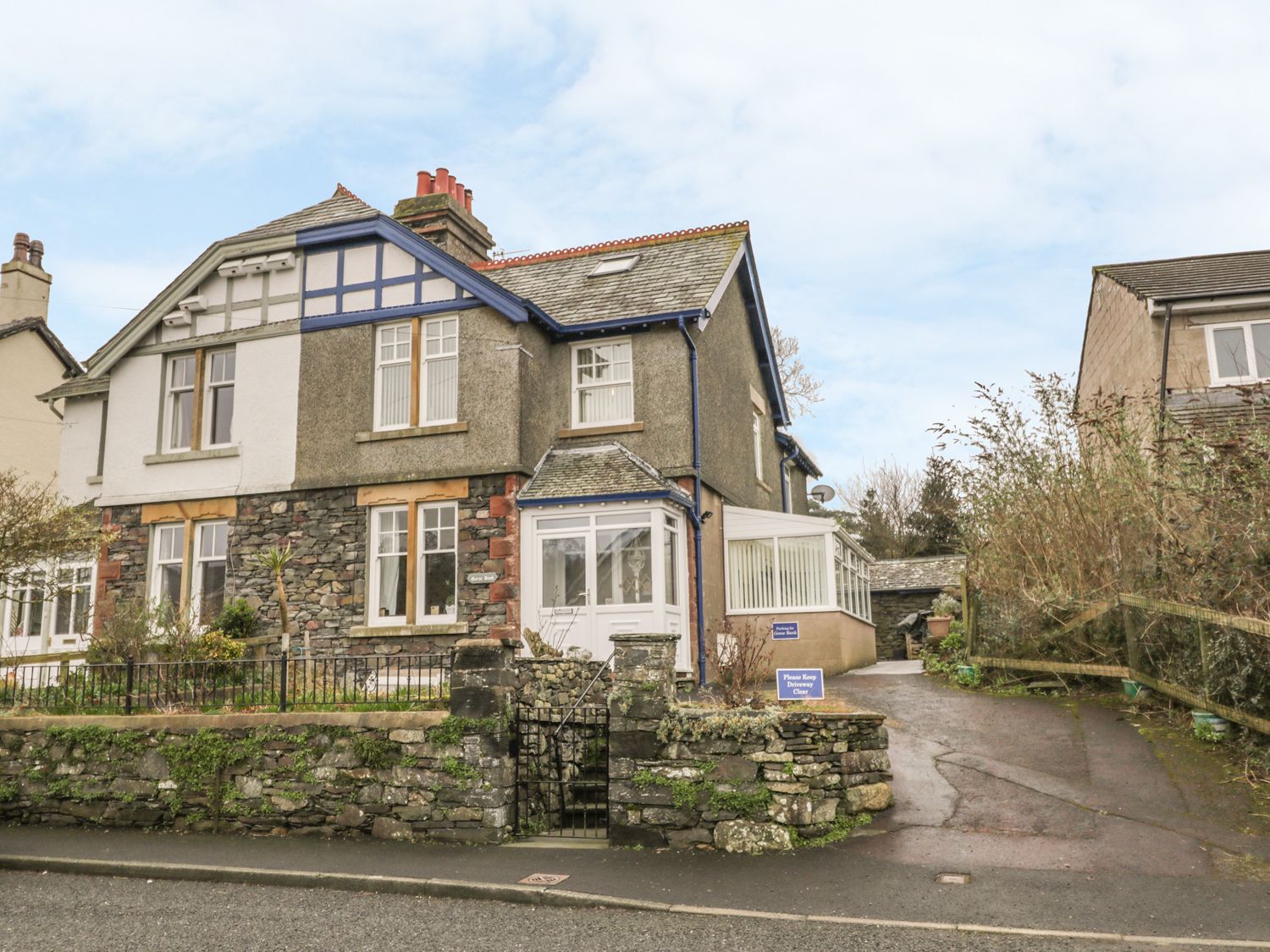 Gorse Bank Broughtoninfurness Broughton In Furness The Lake