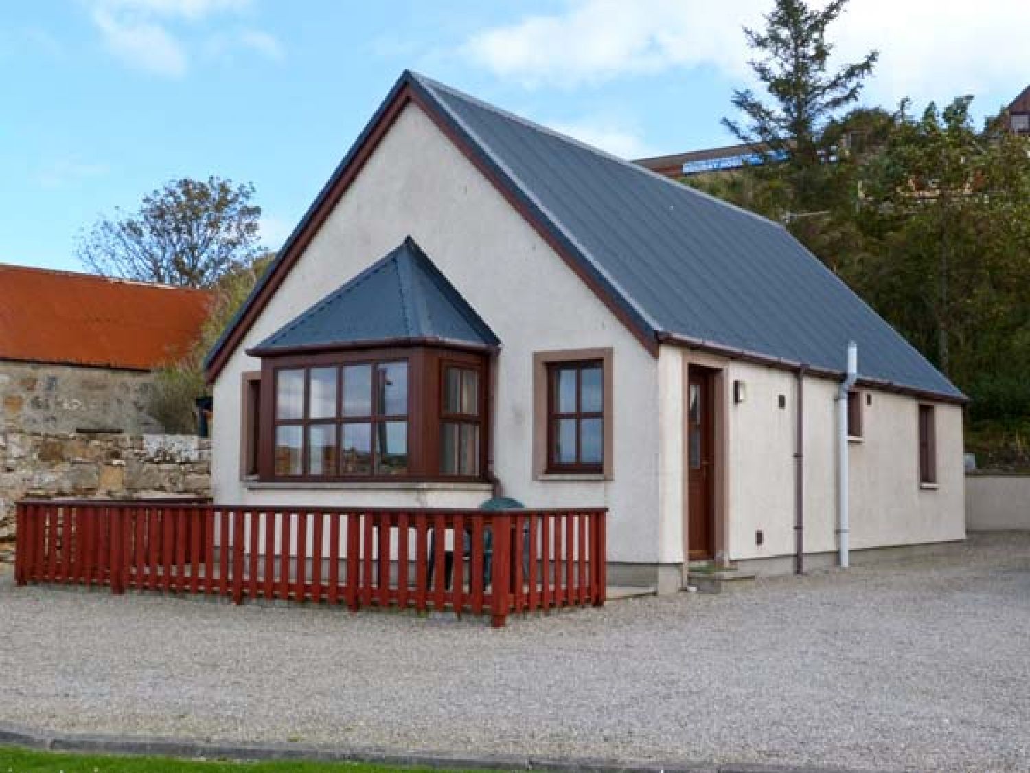 Dolphin View Portmahomack Self Catering Holiday Cottage