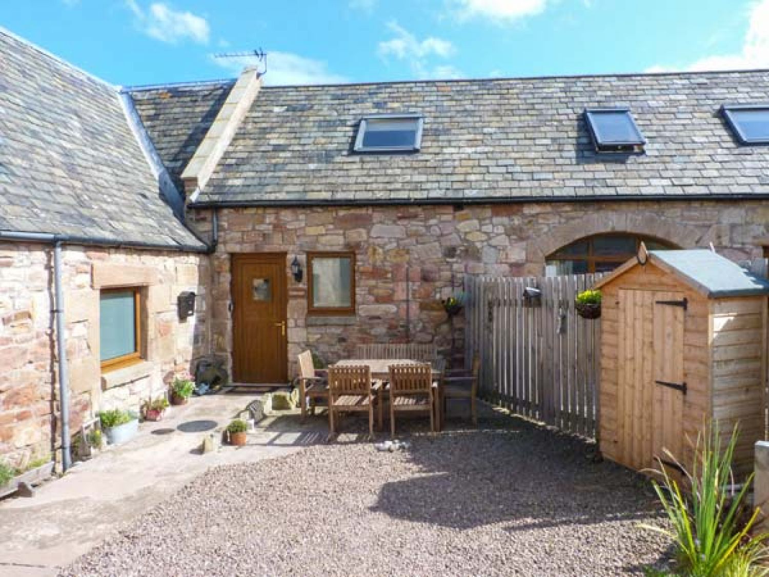 The Tack Room, Cove Farm Cove Cockburnspath Self Catering Holiday