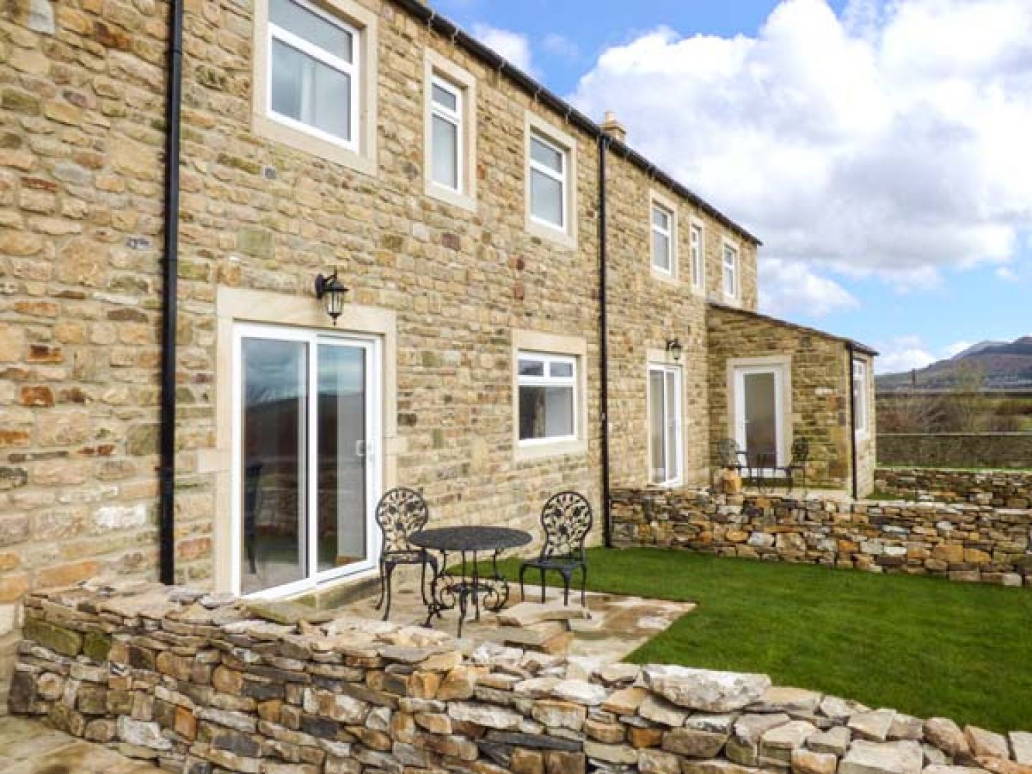 Zoey Cottage Skipton Thorlby Yorkshire Dales Self Catering