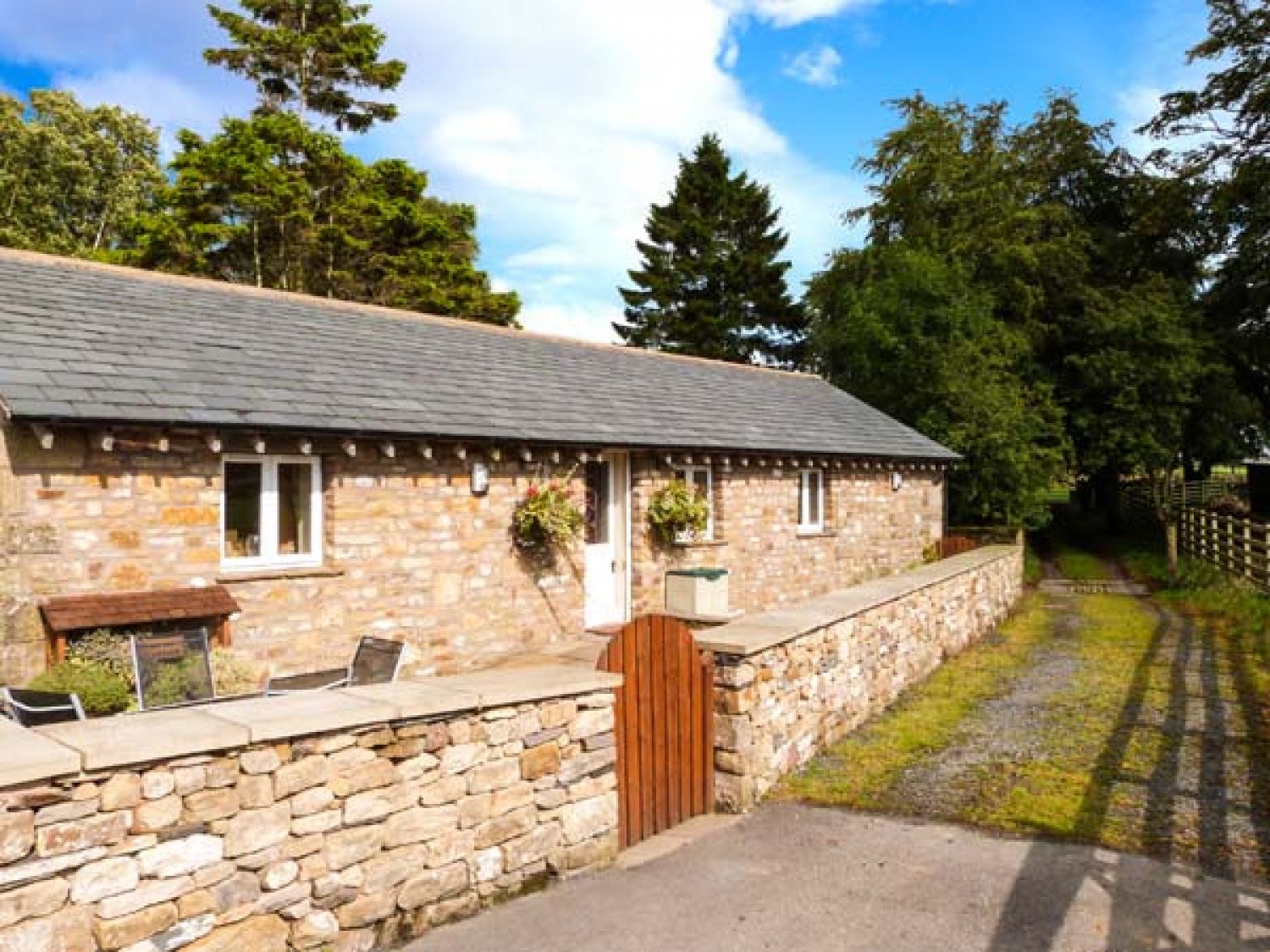 Stable Cottage Ingleton Low Bentham Yorkshire Dales Self