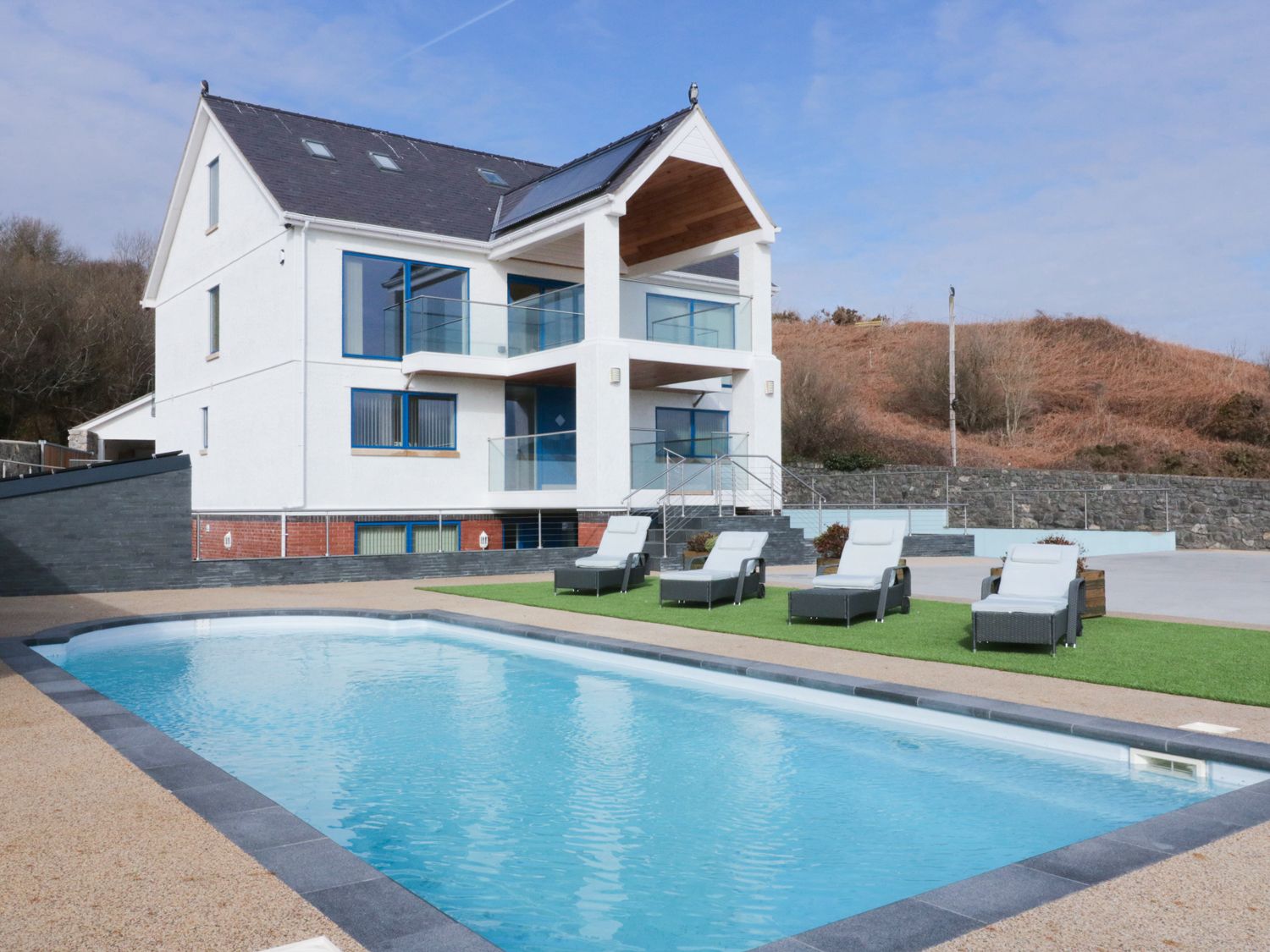 Beach House Apartment Benllech Benllech Sand Self