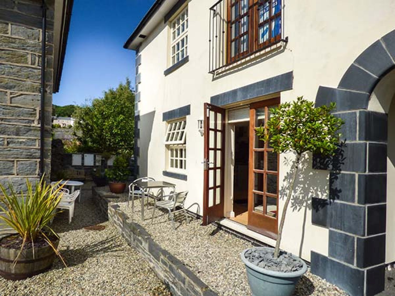 Taliesin Porthmadog Self Catering Holiday Cottage