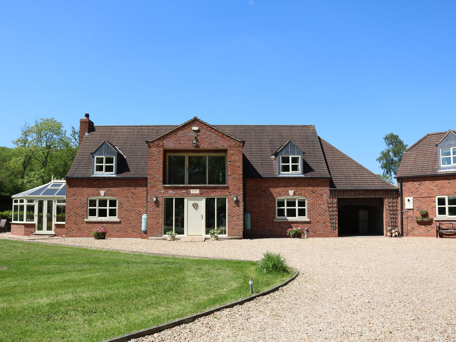 Broadleaf House Skellingthorpe East Anglia Self Catering Holiday