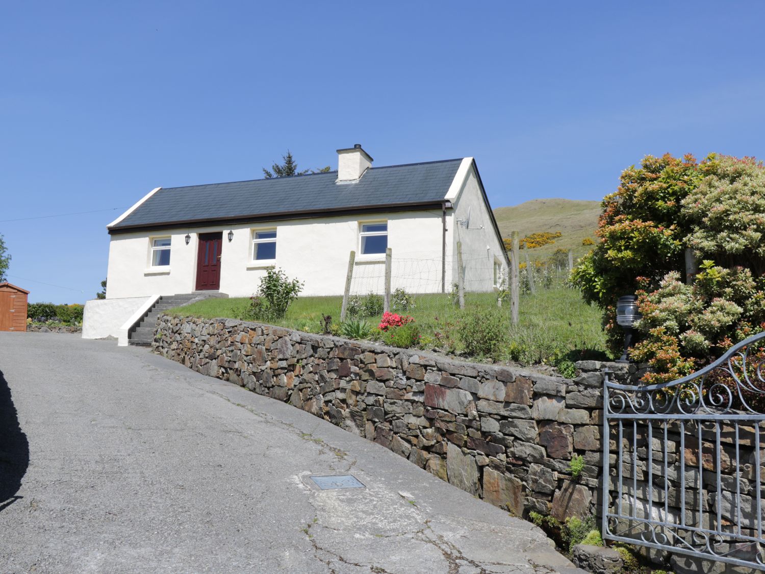 Spring Bank Cottage, Ireland County Galway Ireland Cottages For