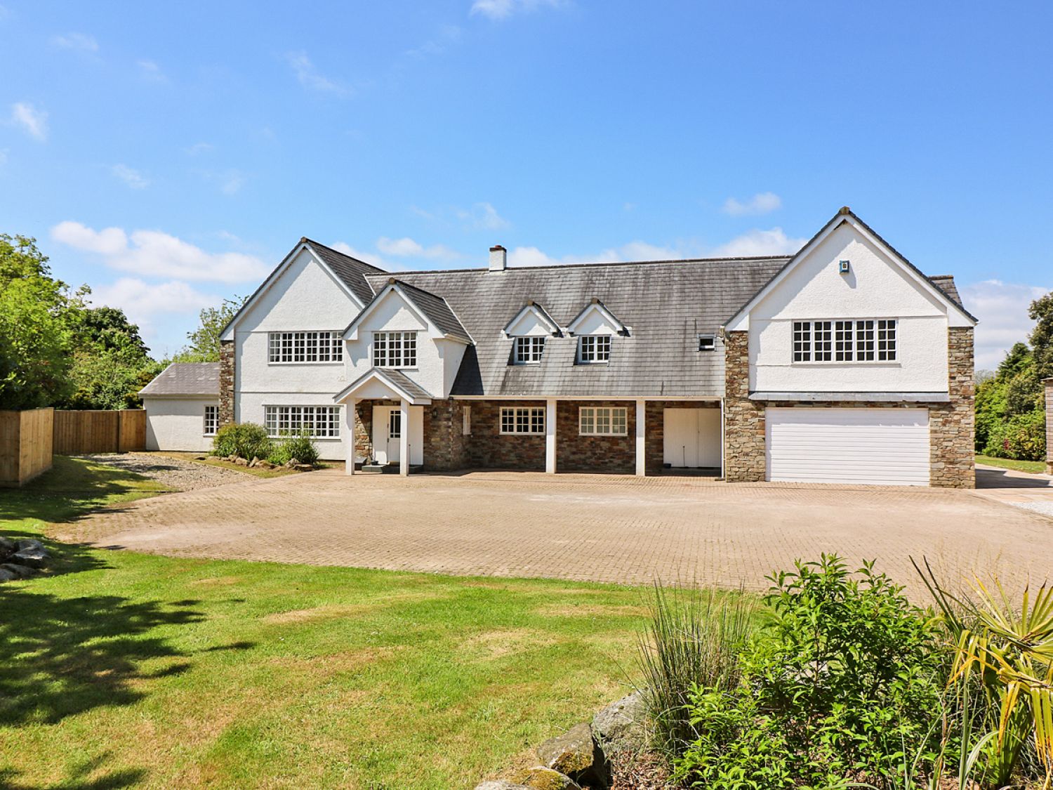 Waterside Country House Bodmin Lanivet Cornwall Self Catering