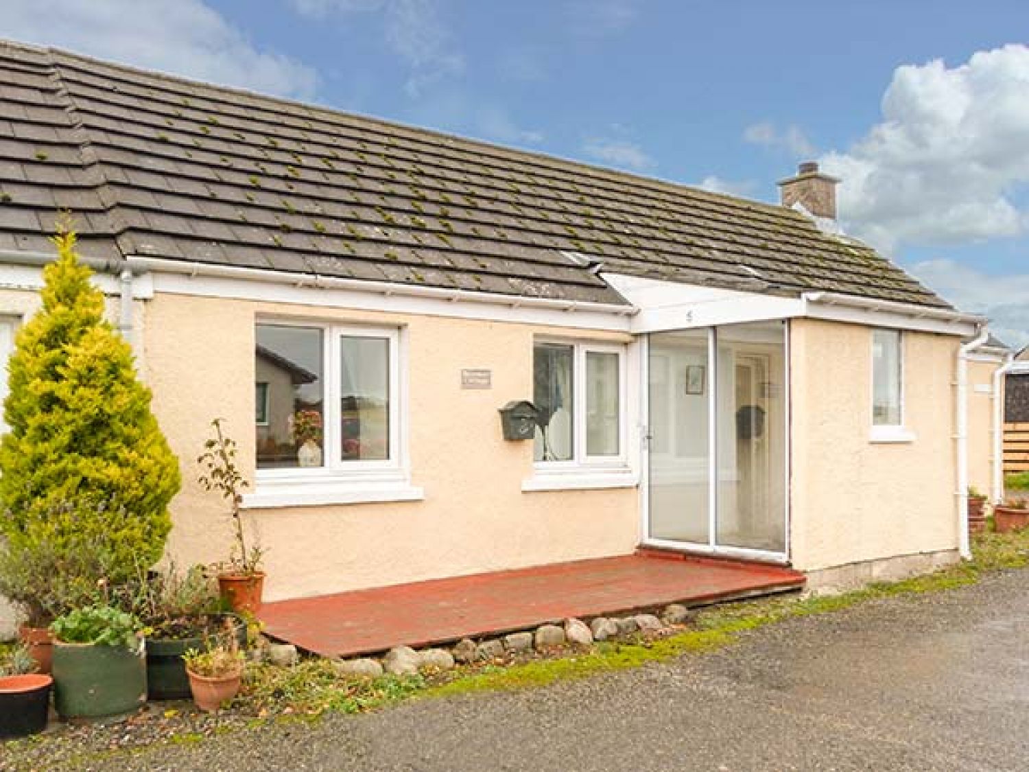 Braemar Cottage Tain Inver Self Catering Holiday Cottage