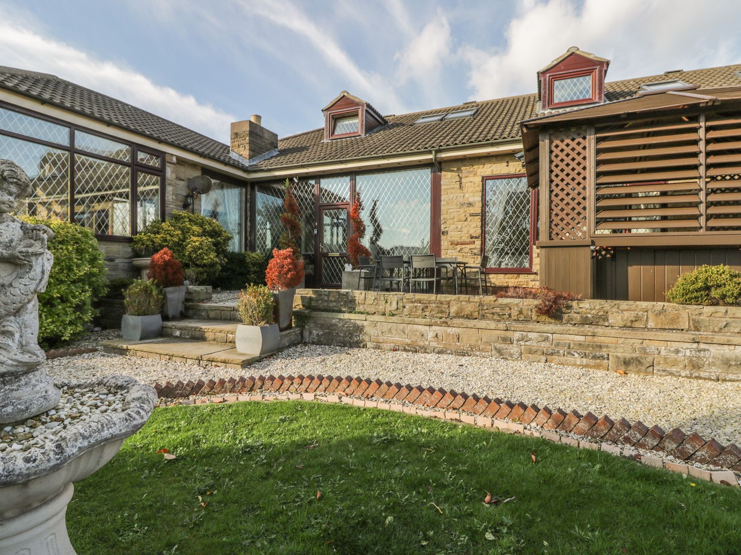 Seacrest Lodge