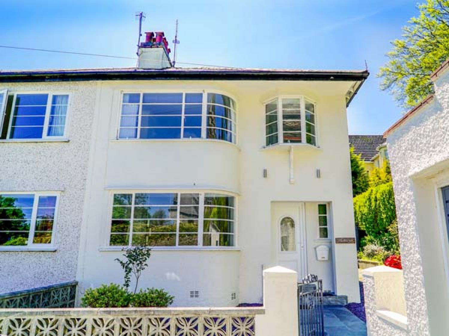 the art deco house menai straits menai bridge porthaethwy self