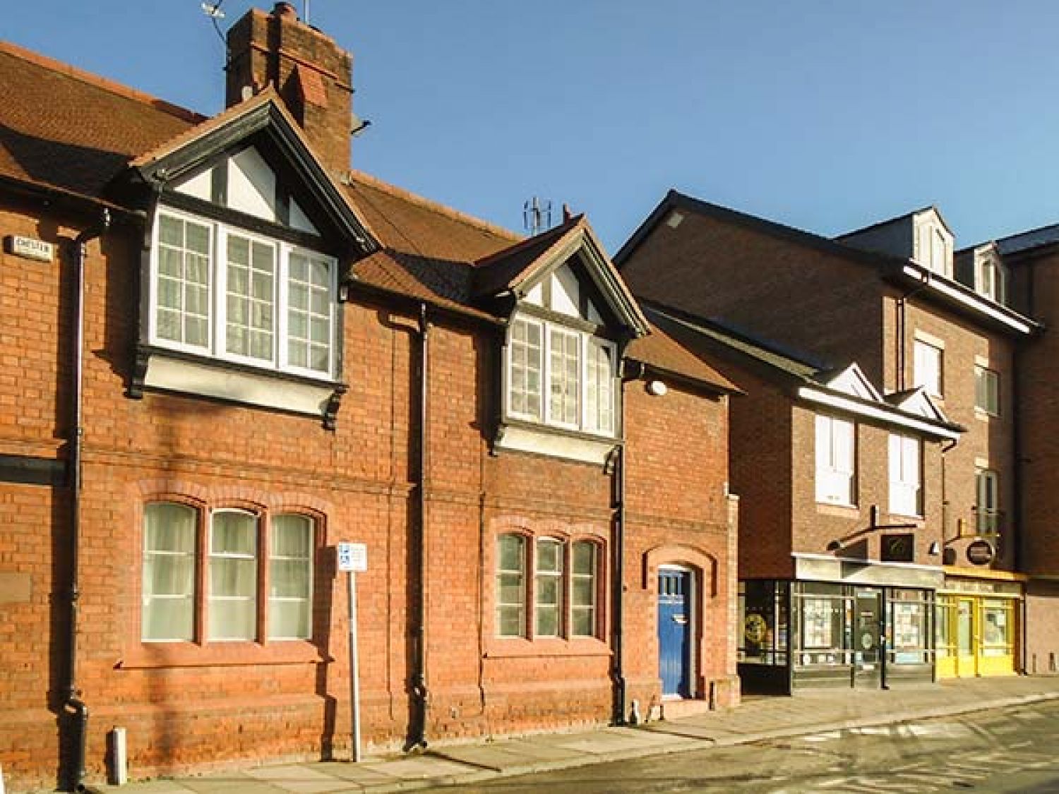 Cottages in Chester Rent Self Catering Holiday Cottages Sykes Cottages