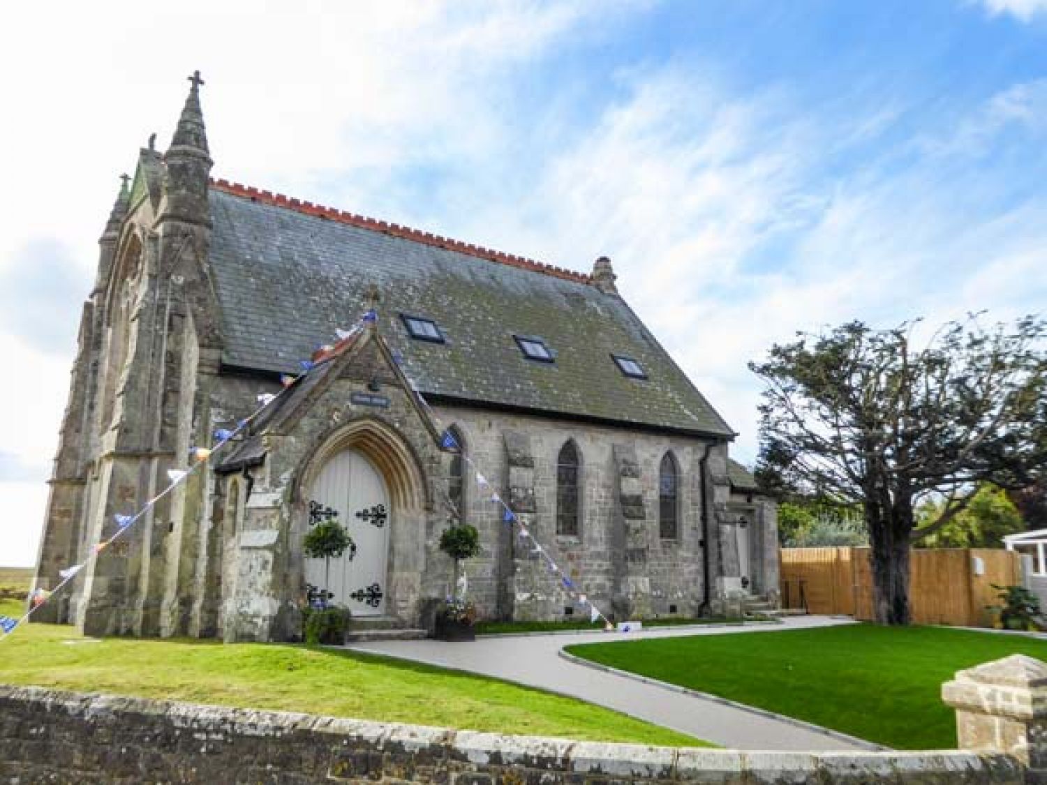 Chapel House | Chale | Chale Green | South Of England | Self ... Chapel House | Chale | Chale Green | South Of England | Self ...