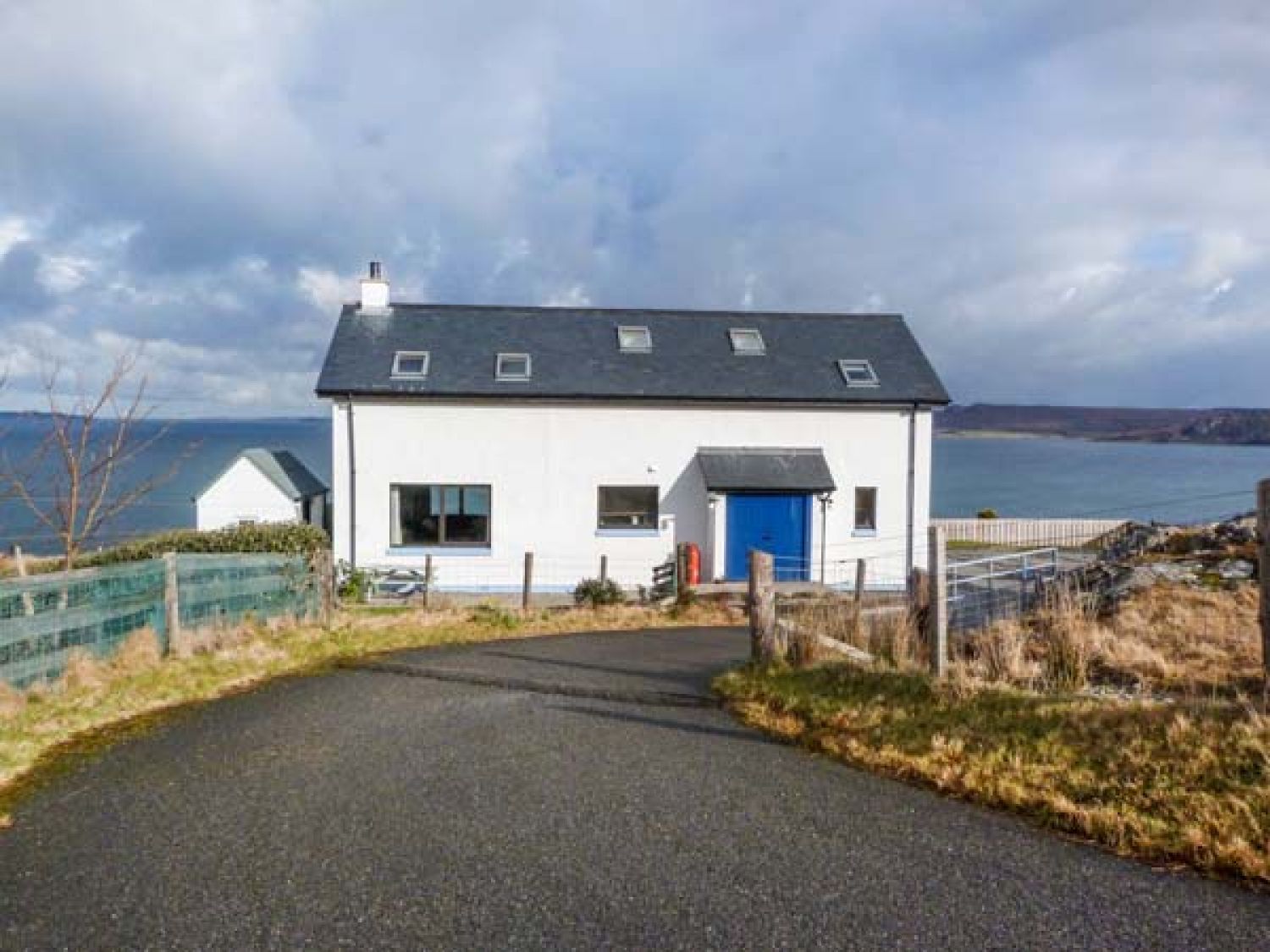 coast-house-laide-second-coast-self-catering-holiday-cottage