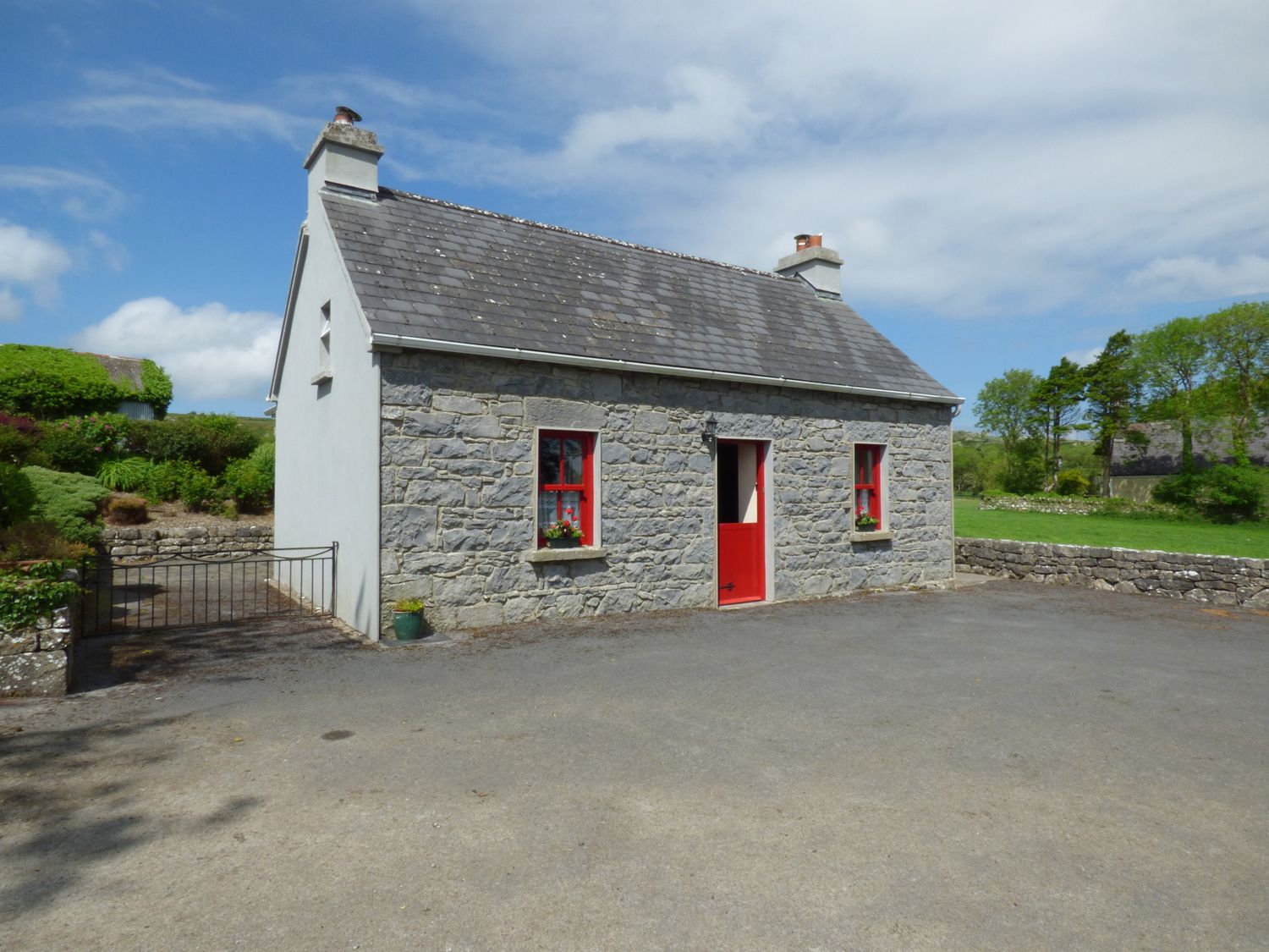 Limestone Cottage, Carron, County Clare County Clare Ireland