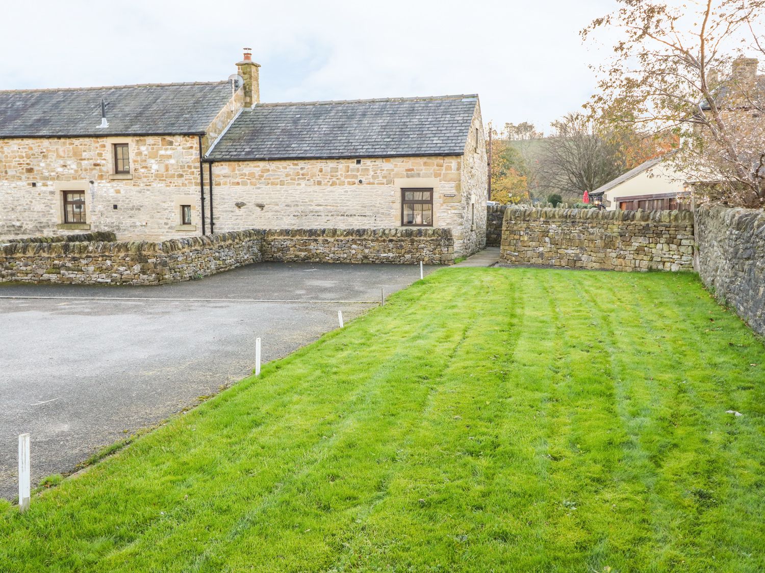 Old Hall Barn, Peak District National Park