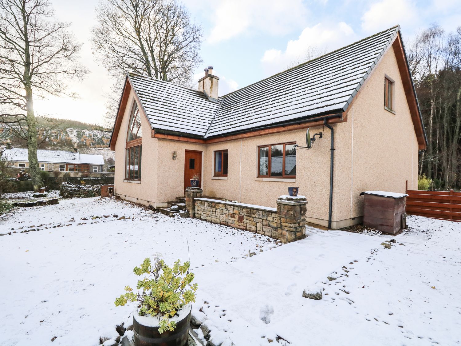 The Spinney Aberlour Carron Self Catering Holiday Cottage