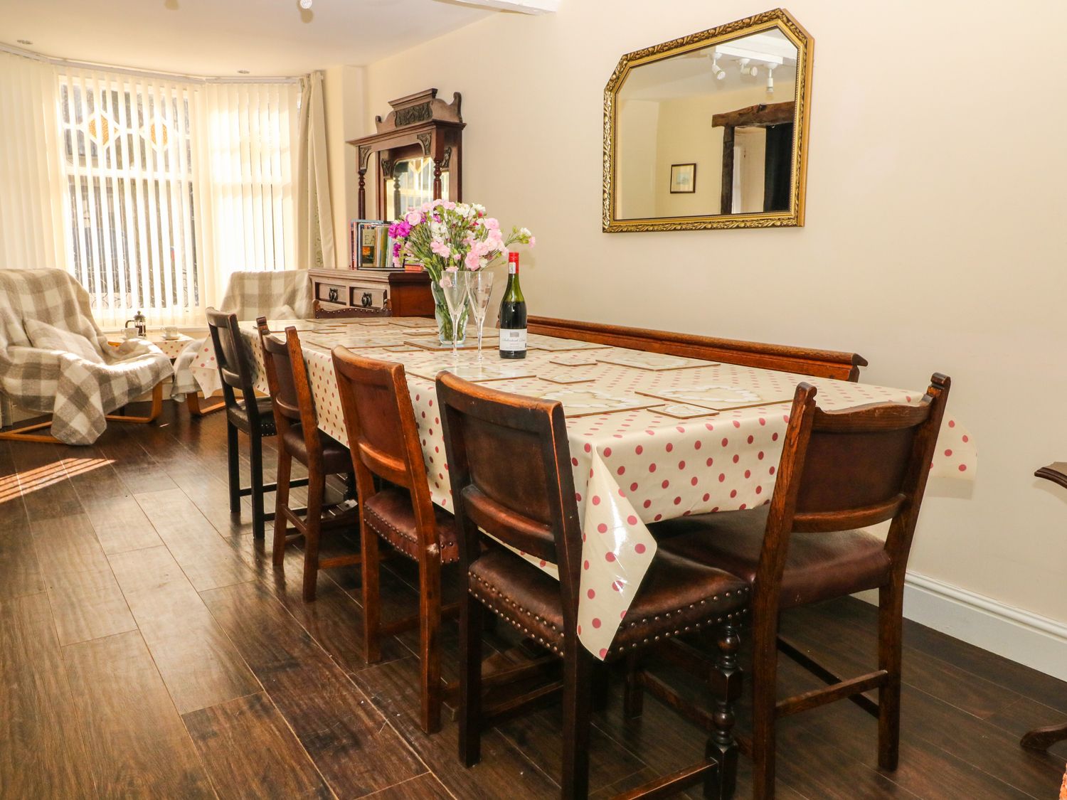 The Little White House Bala Pont Mwnwglyllyn Self Catering