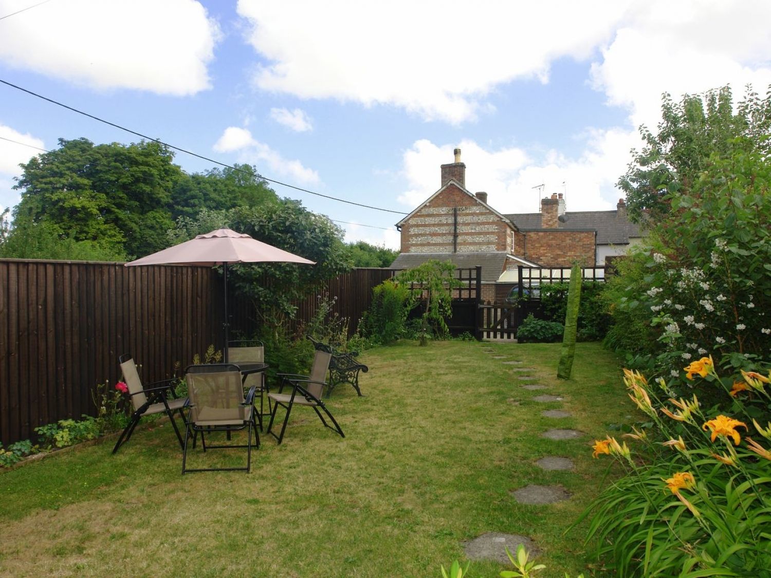 Poppy Cottage Charlton Marshall Dorset And Somerset Self Catering