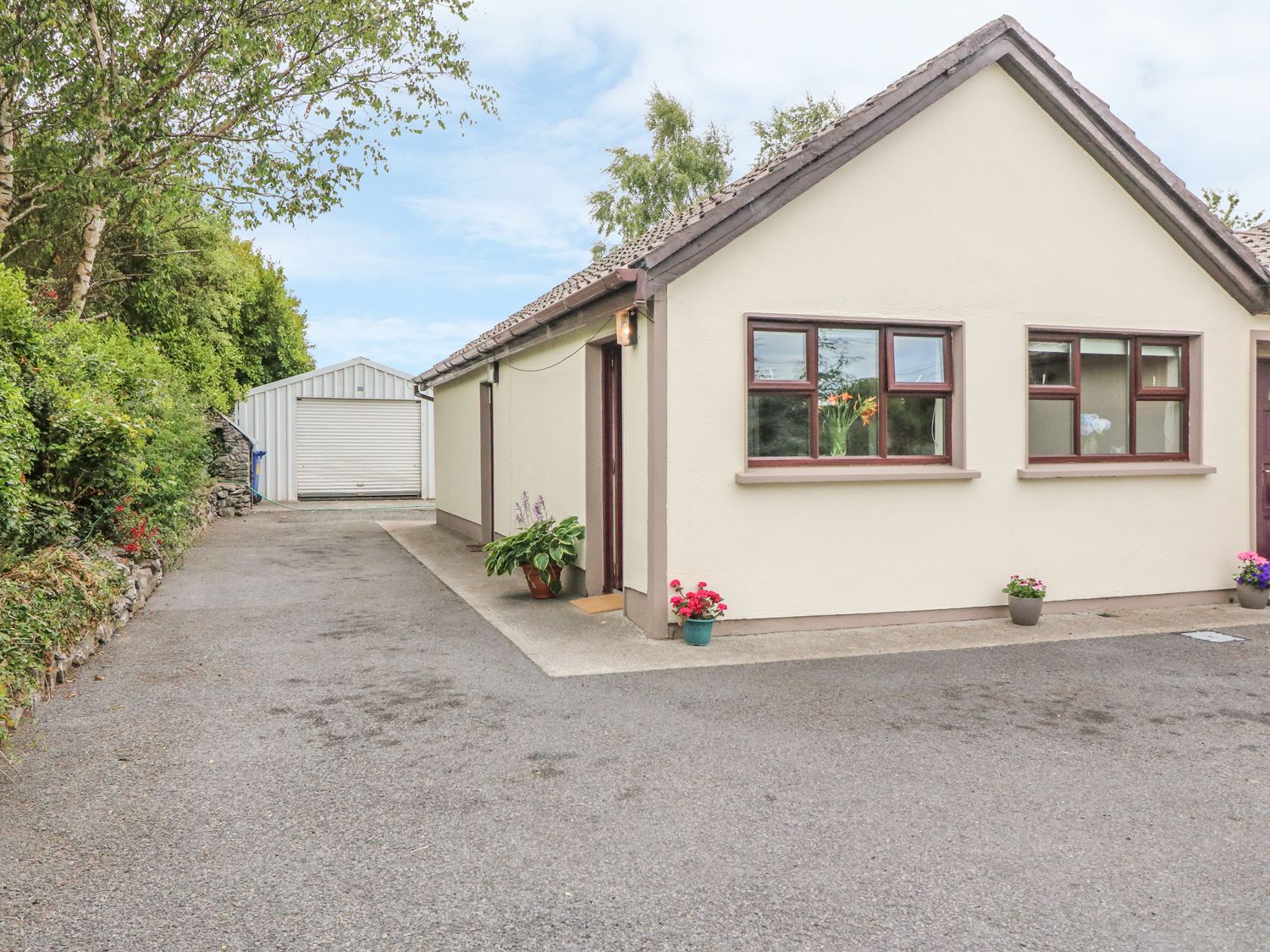 Holiday Cottages To Rent In County Clare Last Minute Cottages