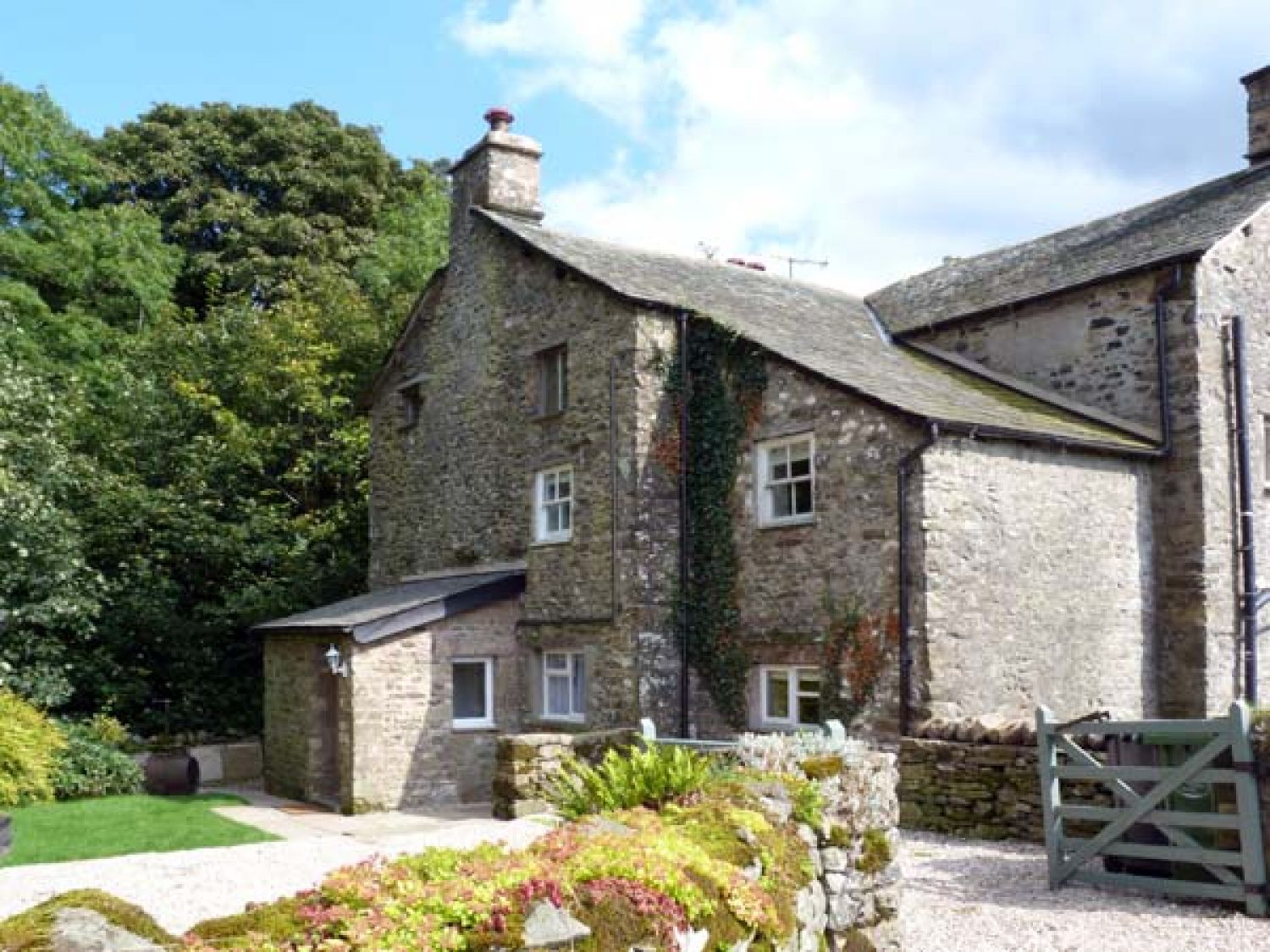 Beckside Cottage Kirkby Lonsdale Mansergh The Lake District And