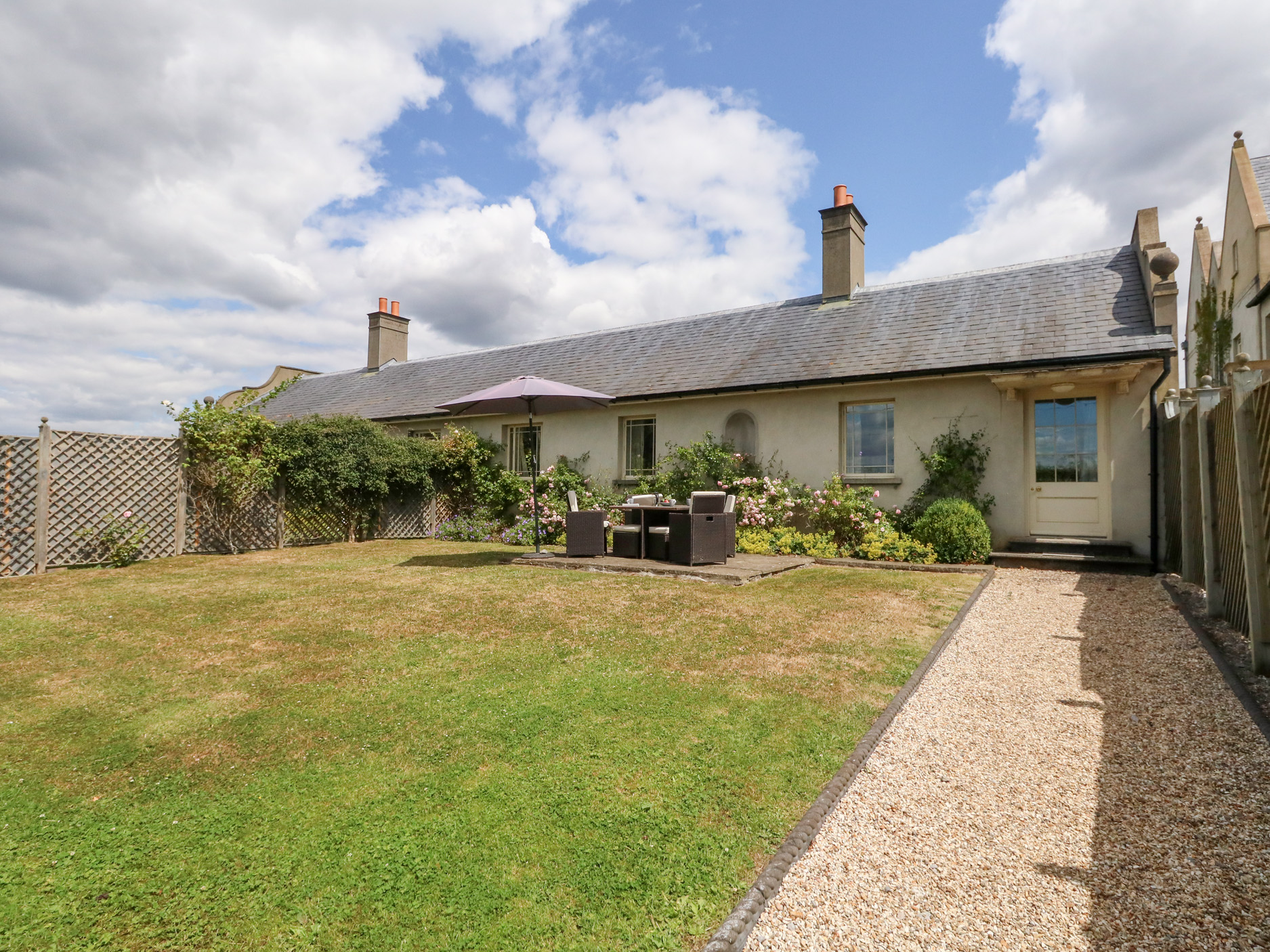 Cottage Image Title